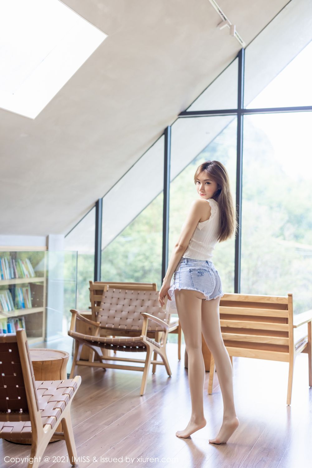 [IMISS]高清写真图 2021.10.13 VOL.638 小狐狸Kathryn