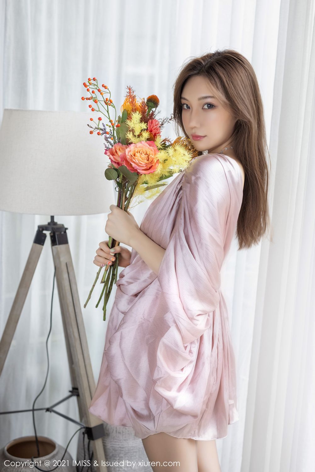[IMISS]高清写真图 2021.11.08 VOL.640 小狐狸Kathryn