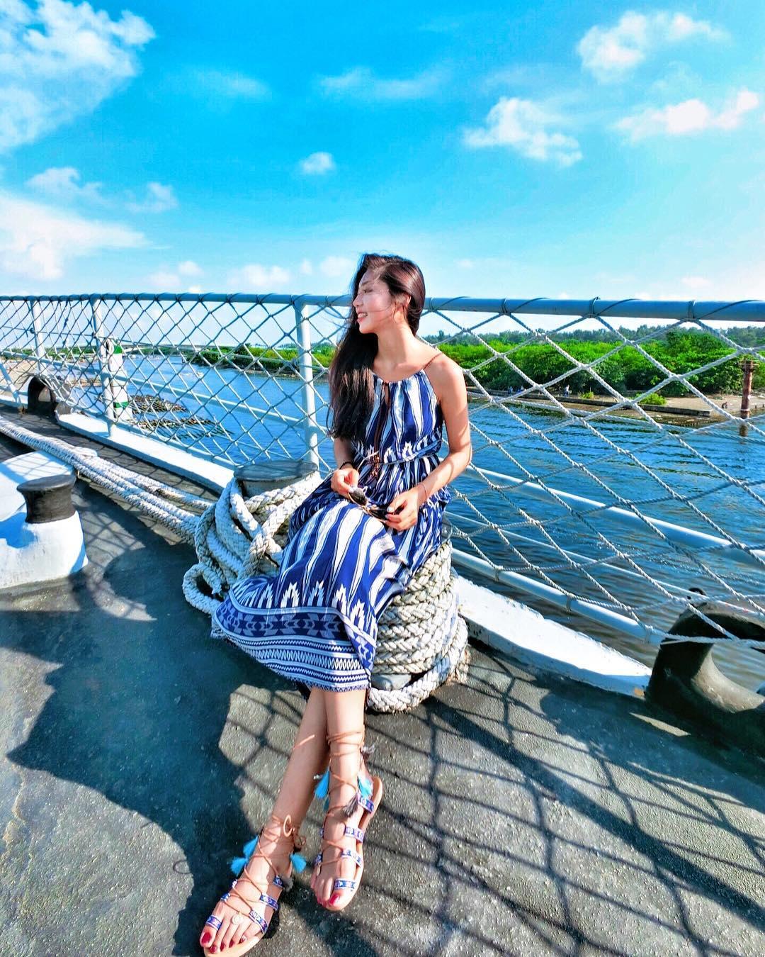美女博客主林倩 抓住夏日的尾巴