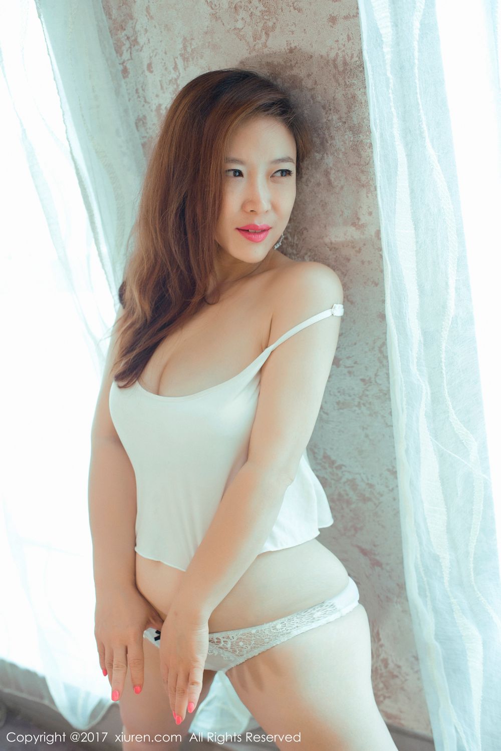 熟女模特西希白兔 丰满圆润香滑可人