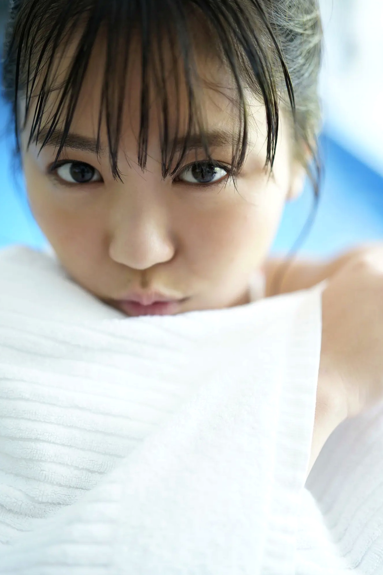 《大原優乃 - Only You [83P] 泳池湿身清纯性感写真》
