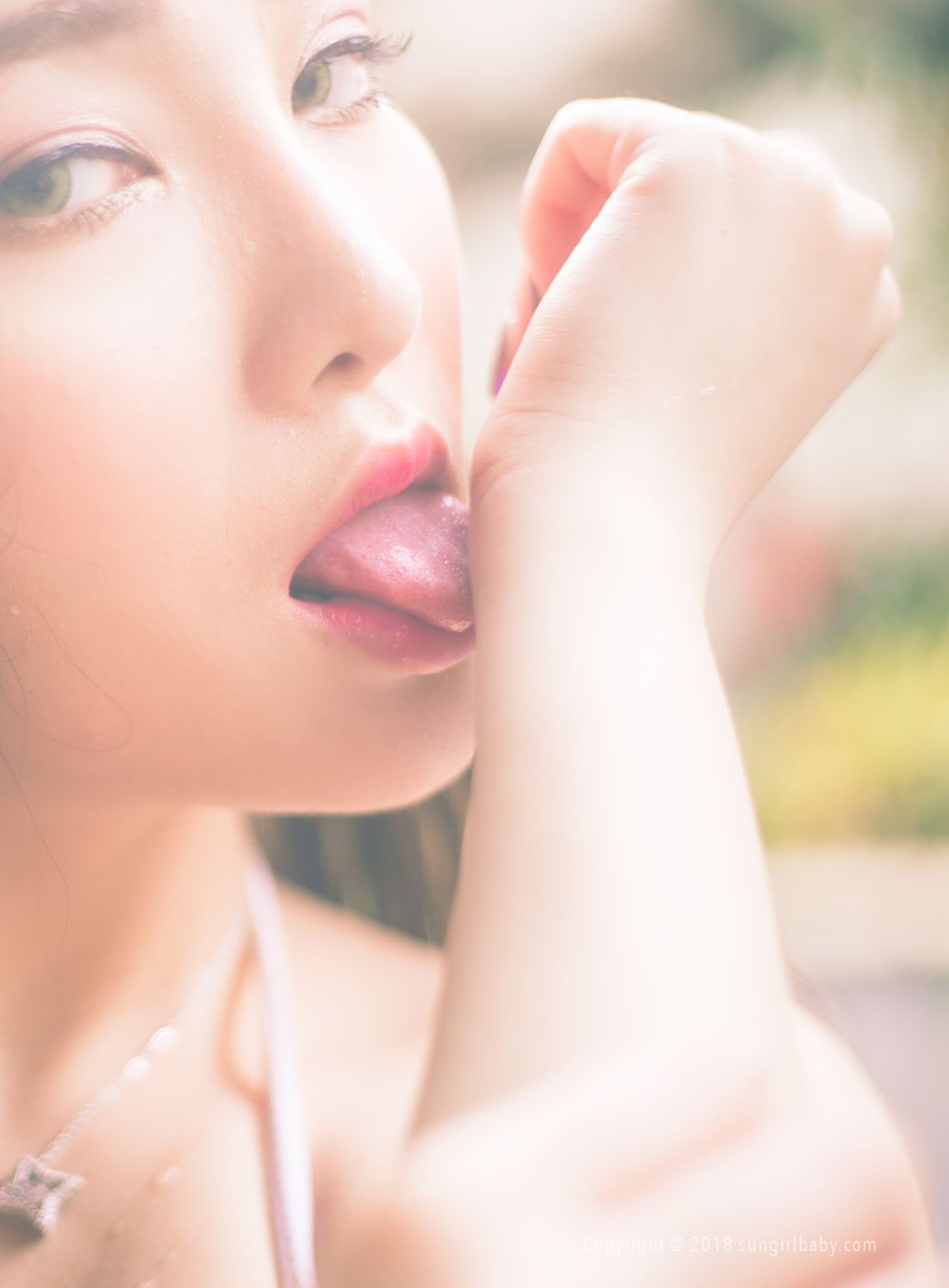 [SUNGIRL阳光宝贝]高清写真图 Vol.004 薰有所属 梓薰
