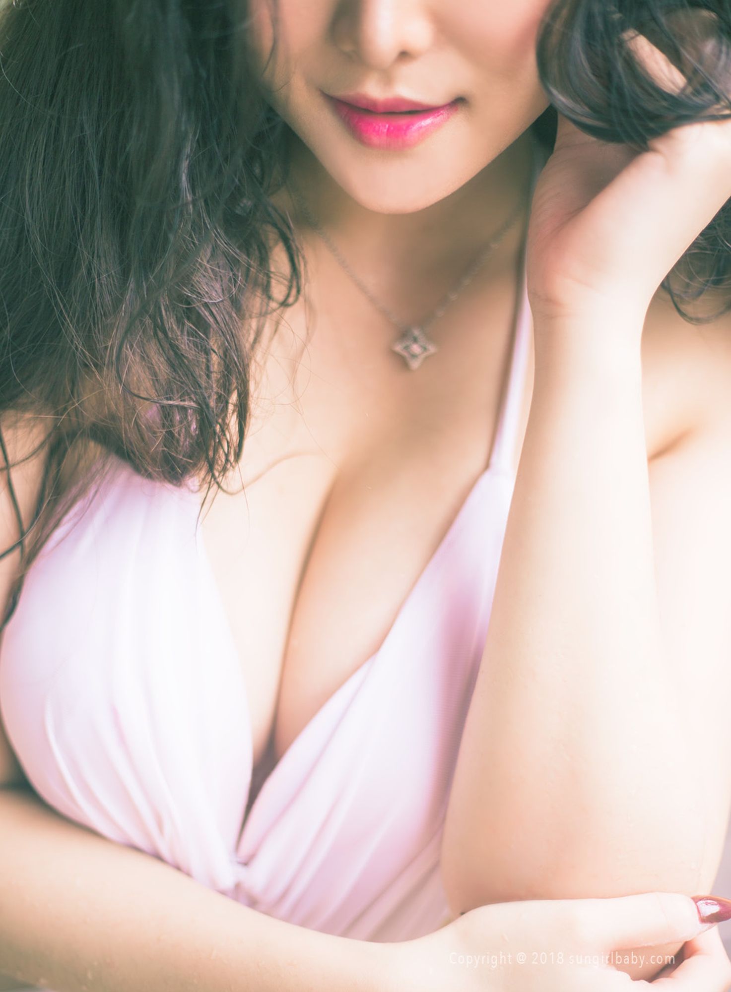 [SUNGIRL阳光宝贝]高清写真图 Vol.004 薰有所属 梓薰
