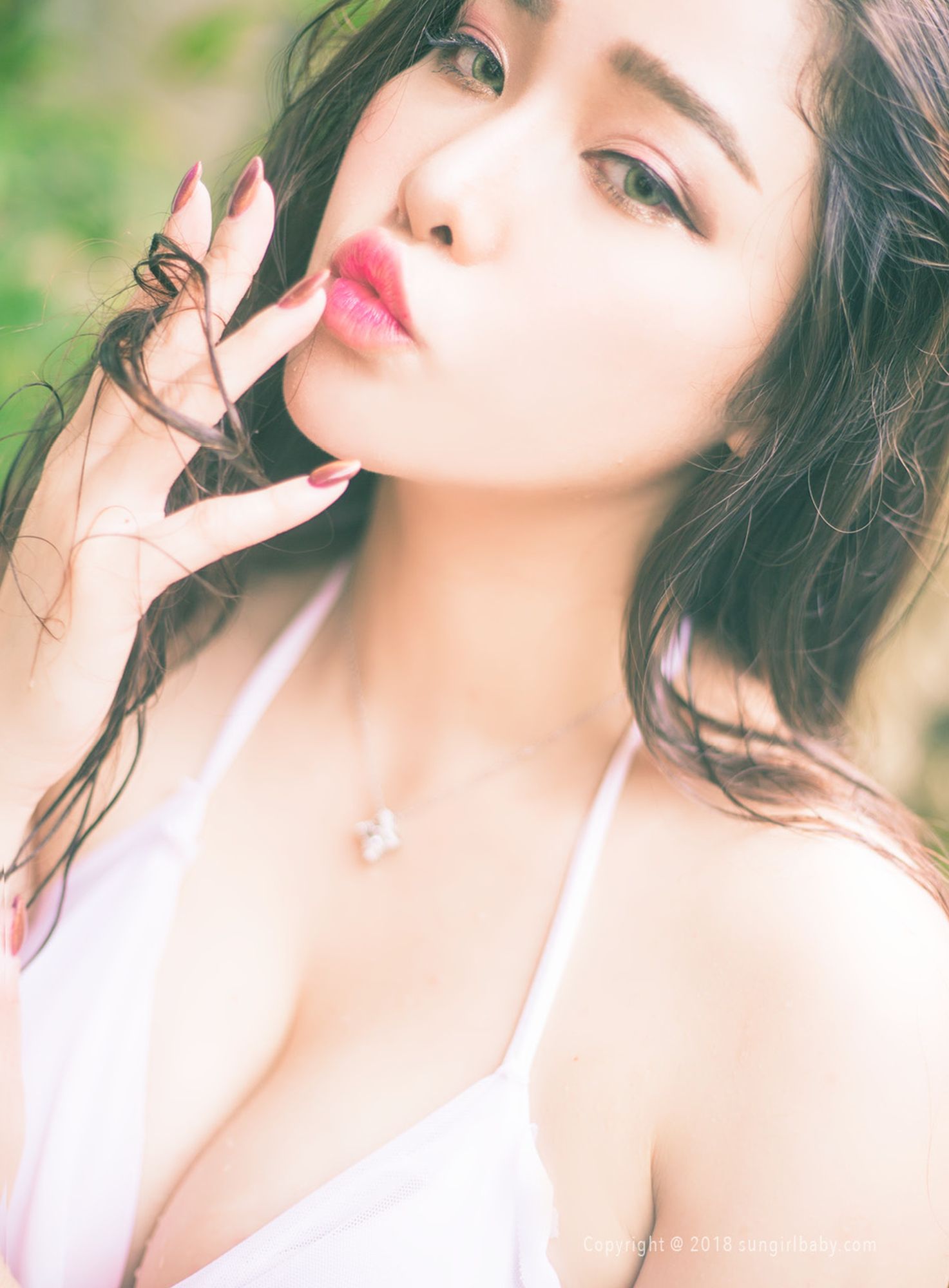 [SUNGIRL阳光宝贝]高清写真图 Vol.004 薰有所属 梓薰