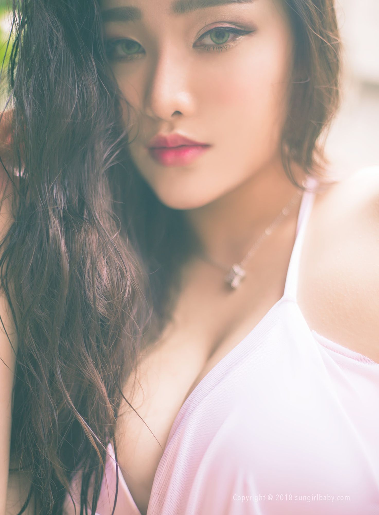[SUNGIRL阳光宝贝]高清写真图 Vol.004 薰有所属 梓薰