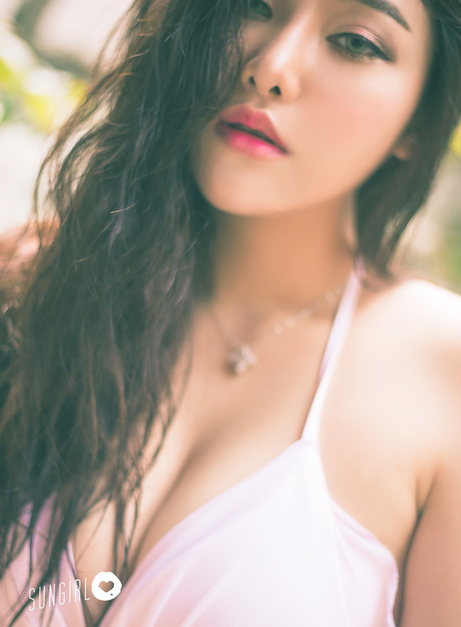 [SUNGIRL阳光宝贝]高清写真图 Vol.004 薰有所属 梓薰
