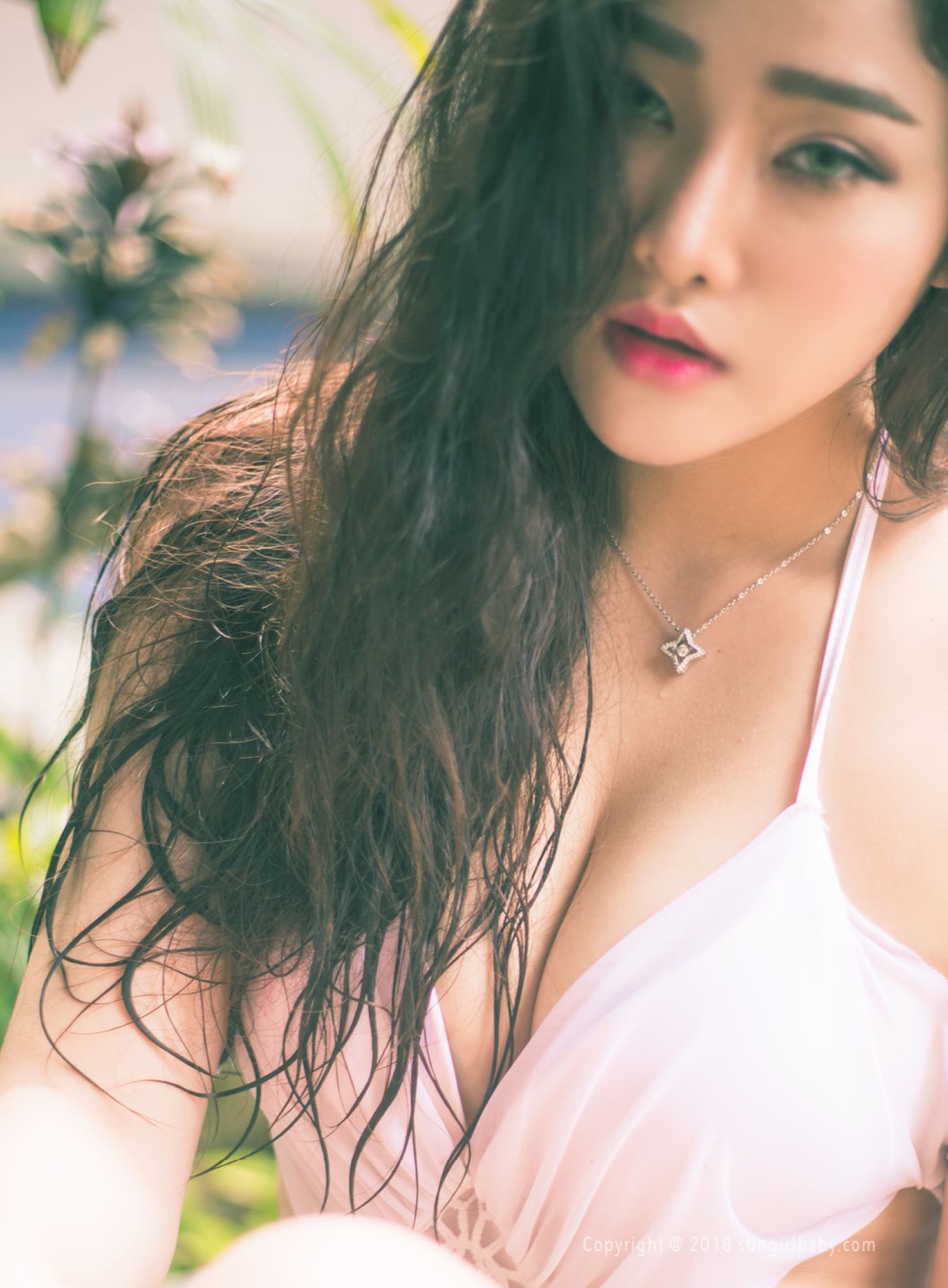 [SUNGIRL阳光宝贝]高清写真图 Vol.004 薰有所属 梓薰