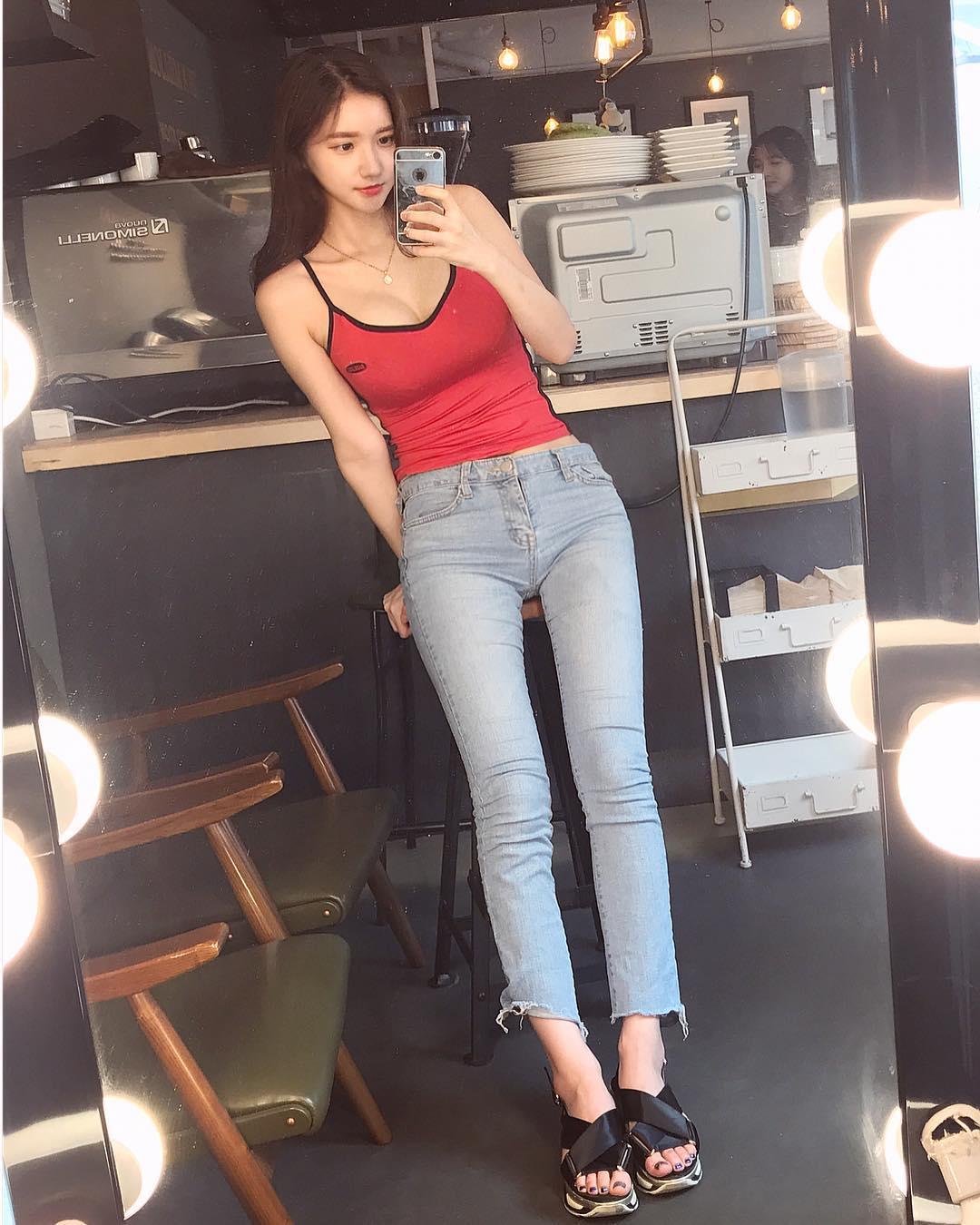 韩国超正妹미령원 完美曲线征服网友