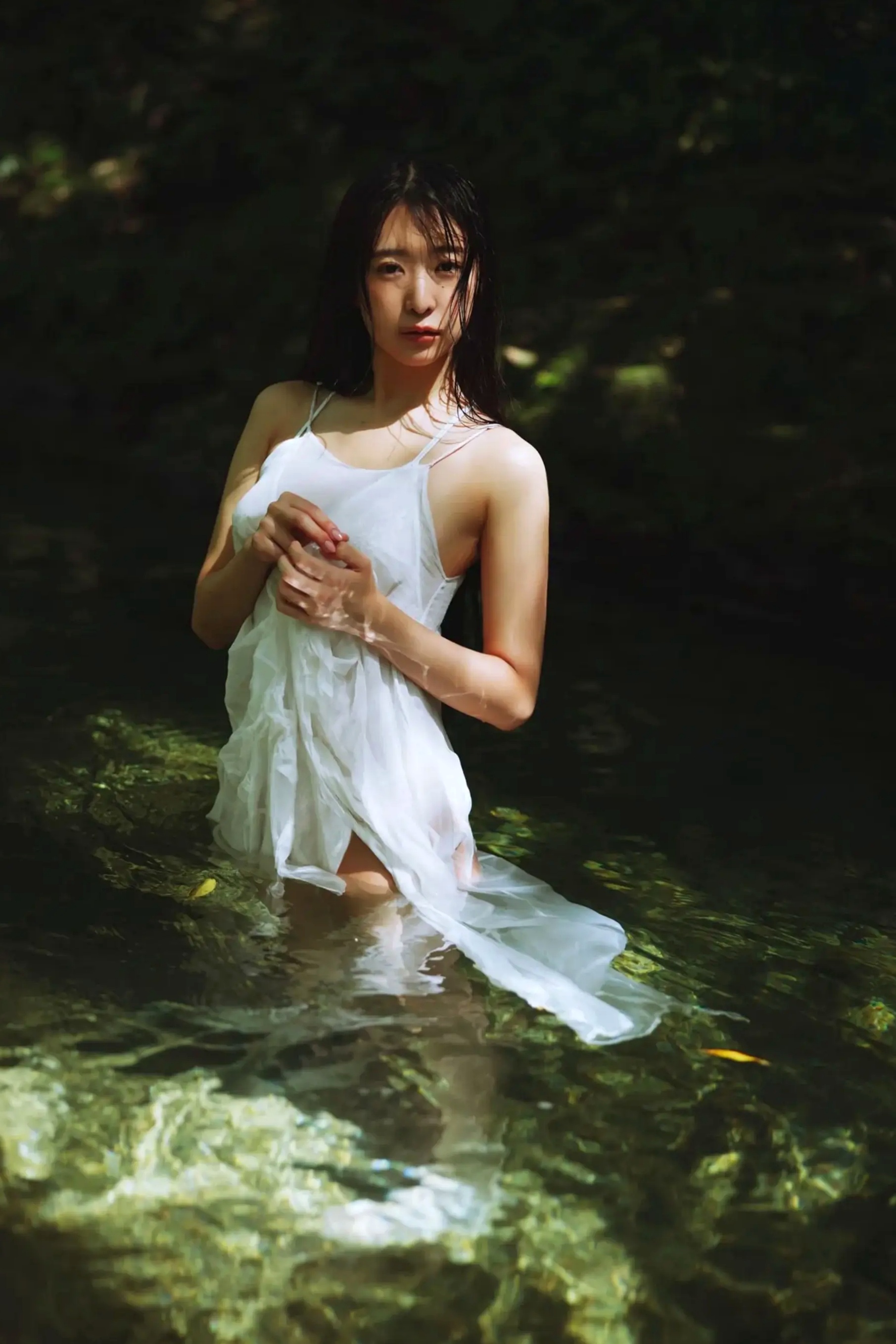 真島なおみ - 密会 溪谷湿身与性感内衣私房写真 [103P]
