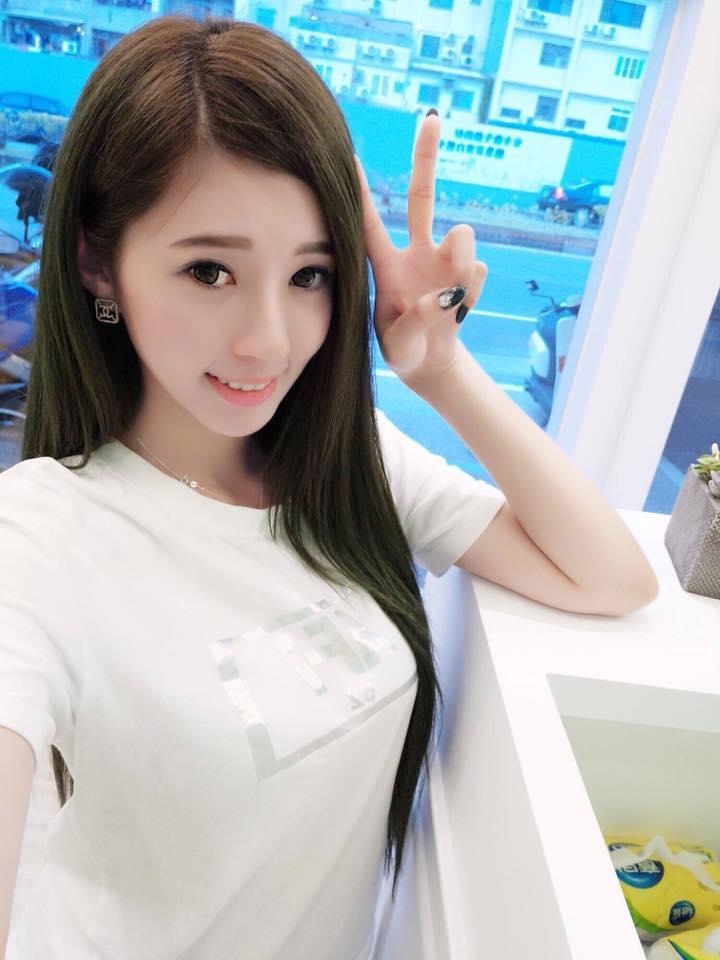 甜心正妹郑稳雯 天菜魅力招架不住