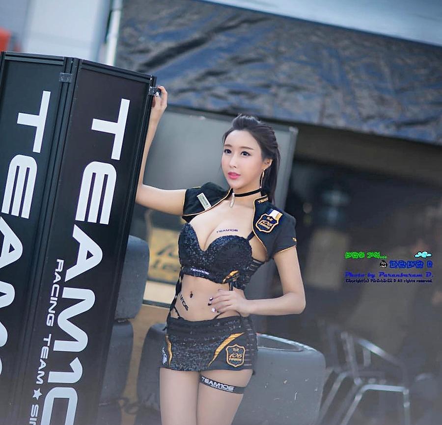 장인영- 南韩赛车女郎写真图片