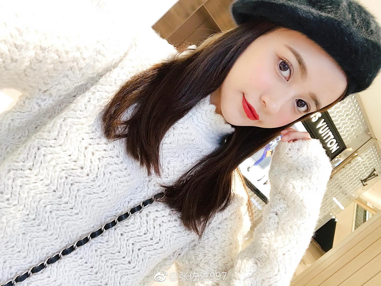 梦幻正妹张佐佐 微博美妆私房照