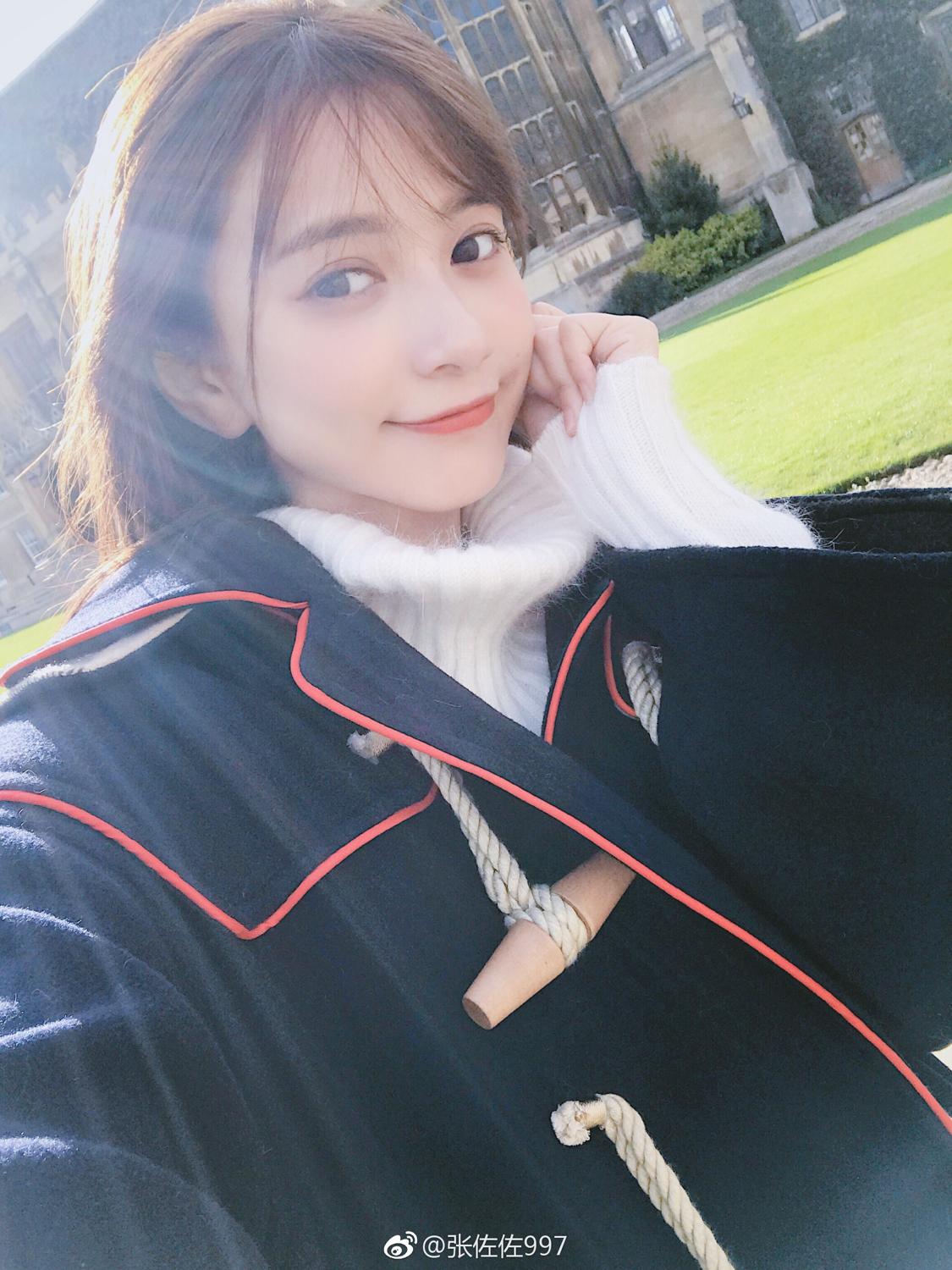 梦幻正妹张佐佐 微博美妆私房照