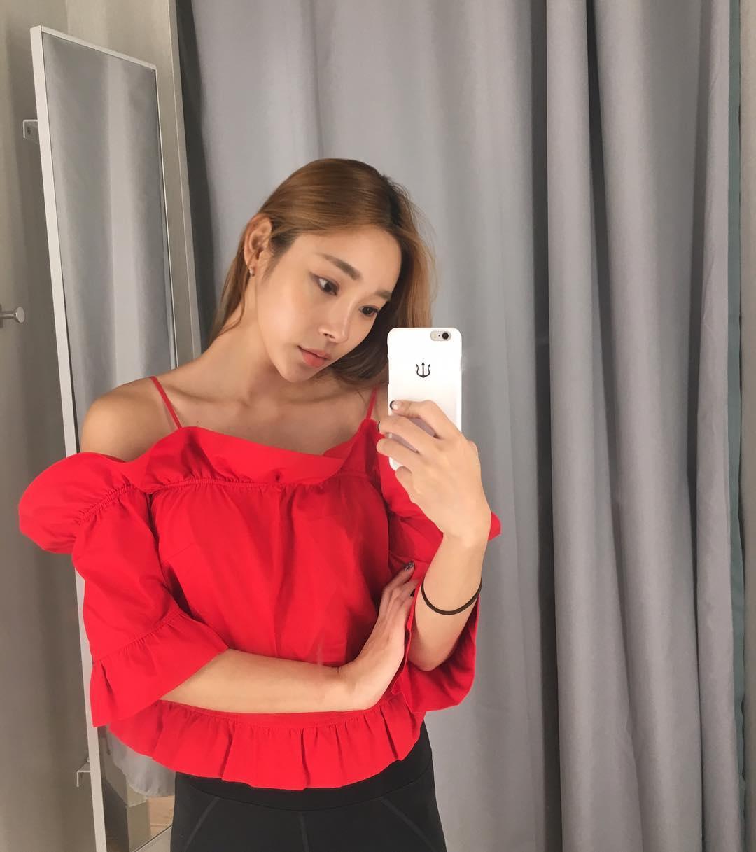 南韩健身模特朴书妍 Ig私房图秀好身材
