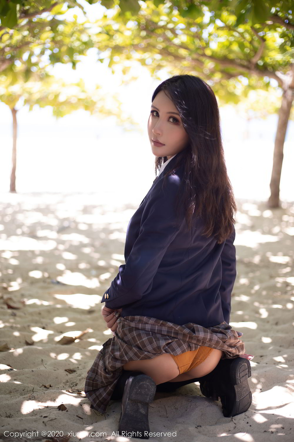 [XiuRen]高清写真图 2020.08.17 No.2447 Emily顾奈奈