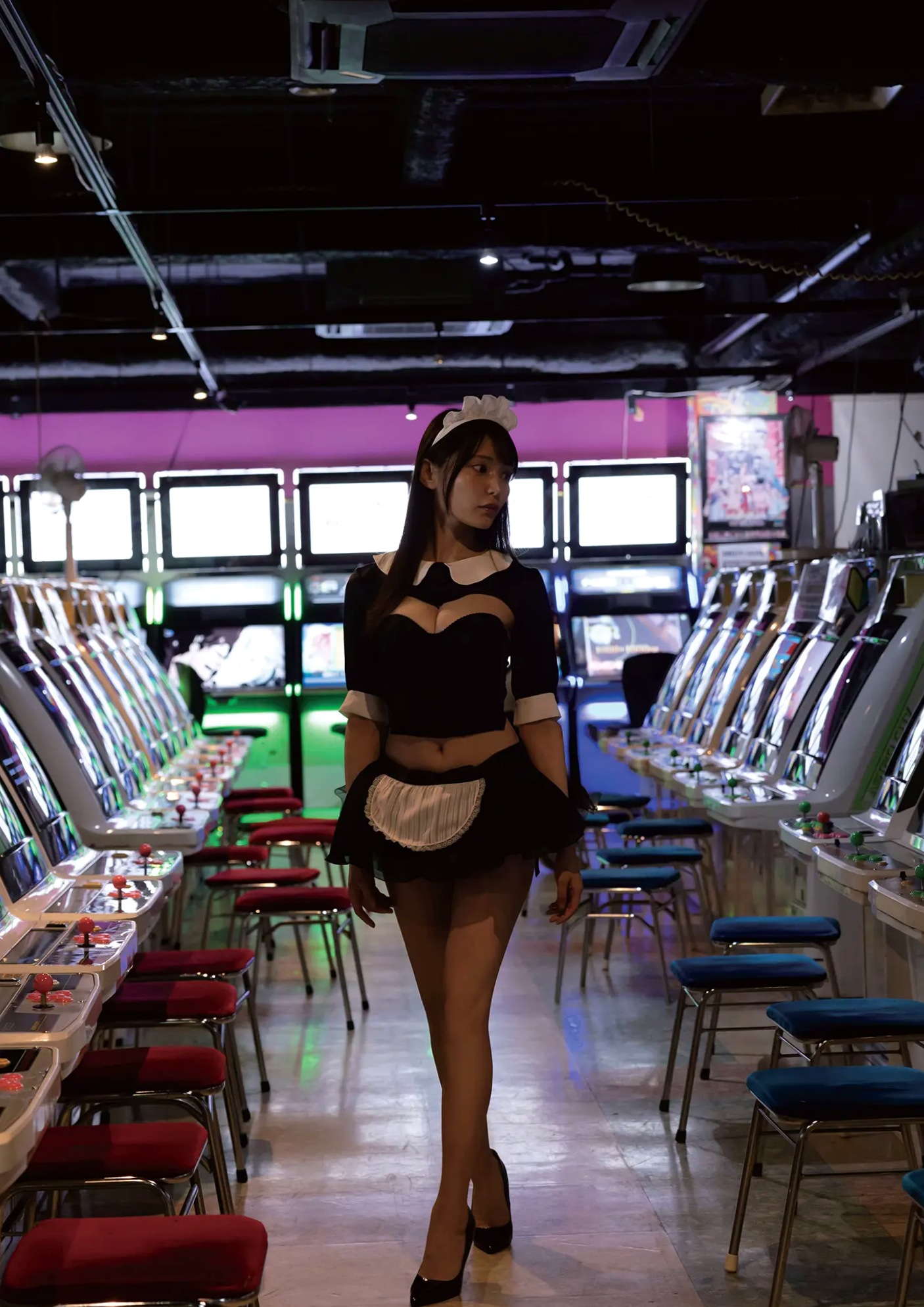 似鳥沙也加 - Ten. [110P] 性感女仆装与魅惑私房写真