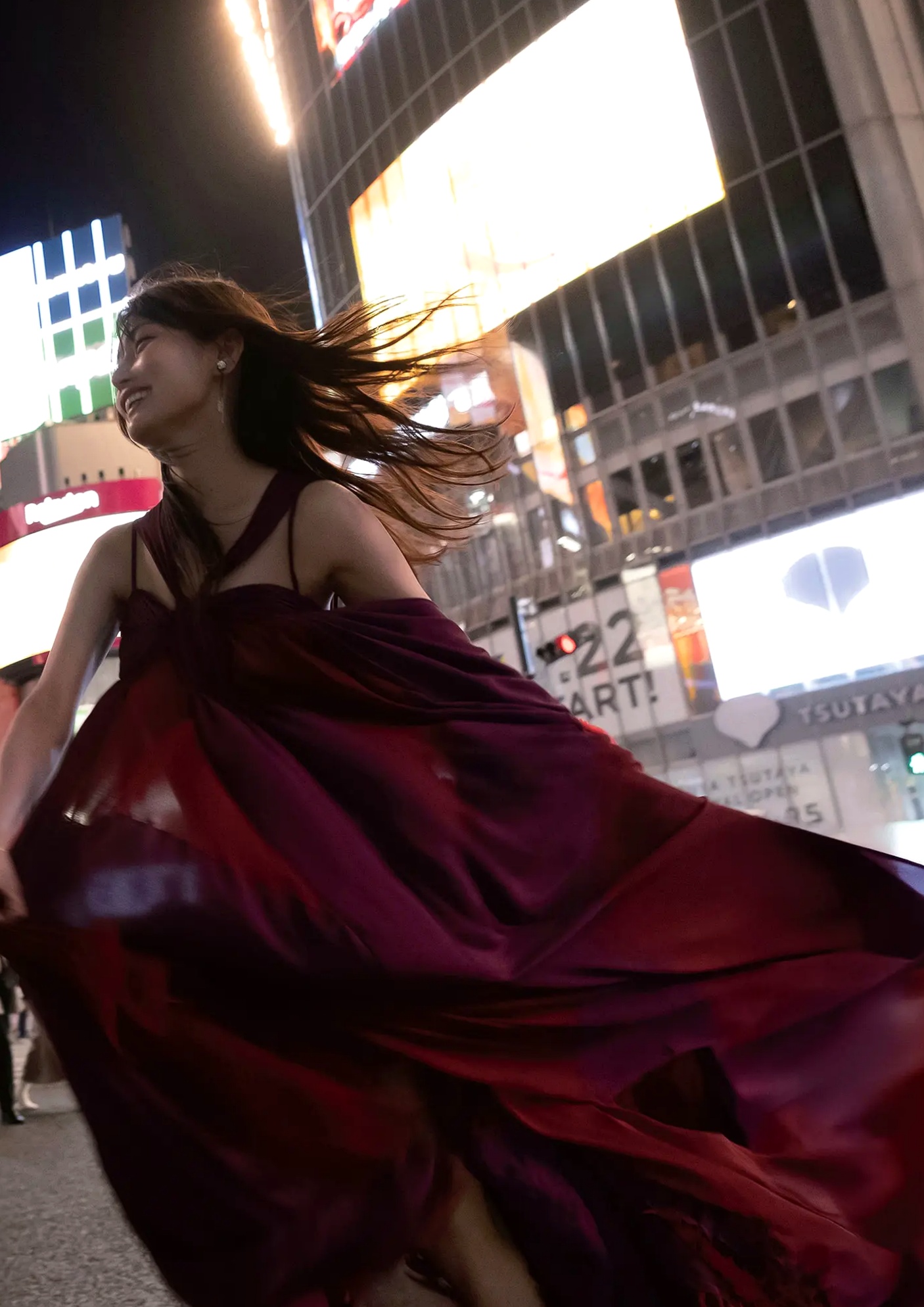 似鳥沙也加 - Ten. [110P] 性感女仆装与魅惑私房写真