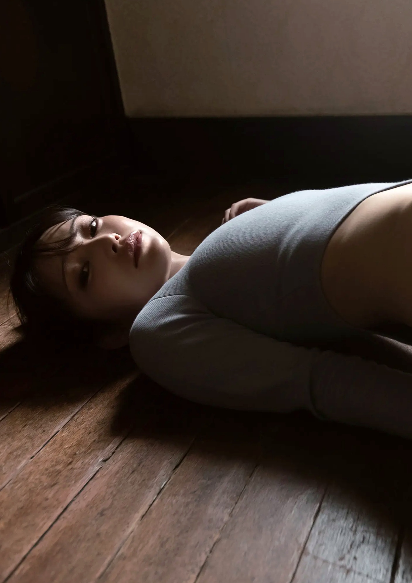 似鳥沙也加 - Ten. [110P] 性感女仆装与魅惑私房写真
