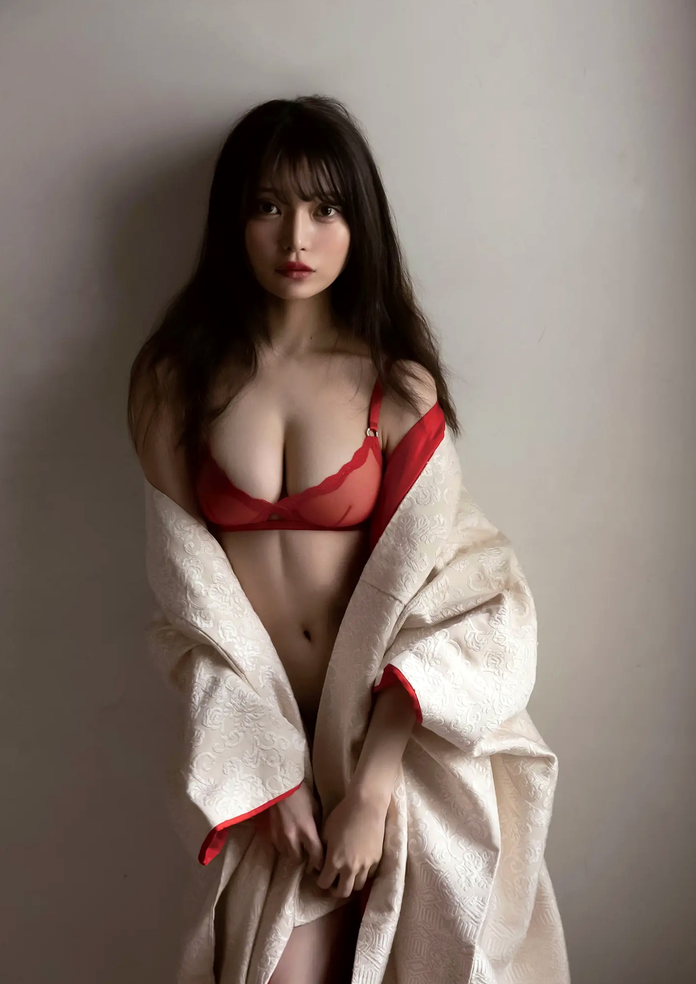 似鳥沙也加 - Ten. [110P] 性感女仆装与魅惑私房写真