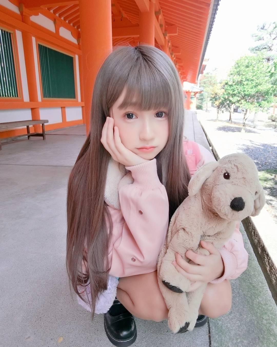 超甜美萌妹周奕瑜 深藏不露的好身材
