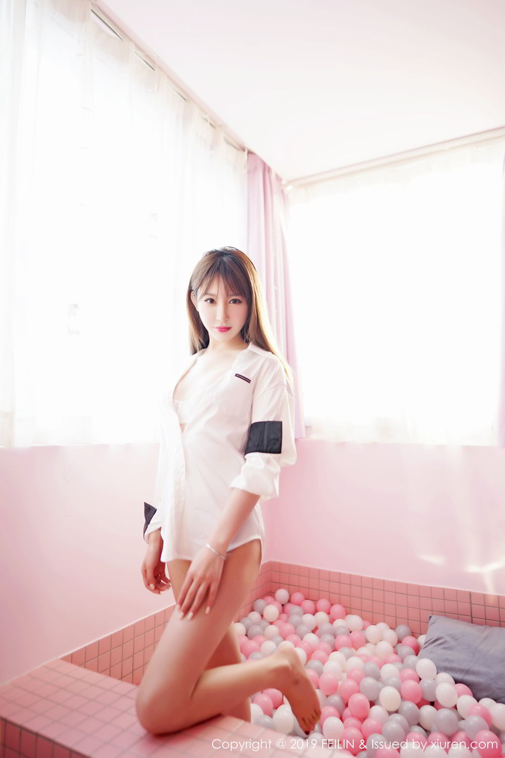 [FEILIN]高清写真图 2019.11.11 VOL.214 程梓