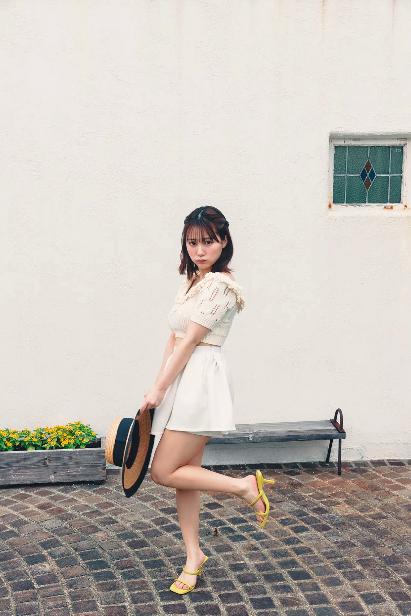 田中美久 - Endless Shine ―終わらない輝き― 浴室泳池比基尼与粉纱清纯性感写真