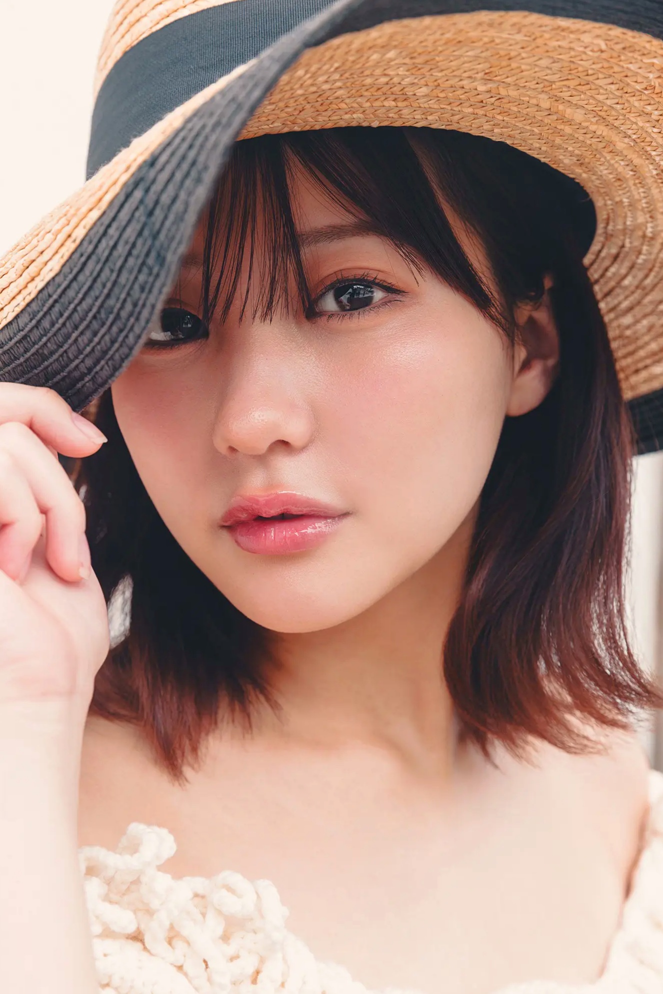 田中美久 - Endless Shine ―終わらない輝き― 浴室泳池比基尼与粉纱清纯性感写真