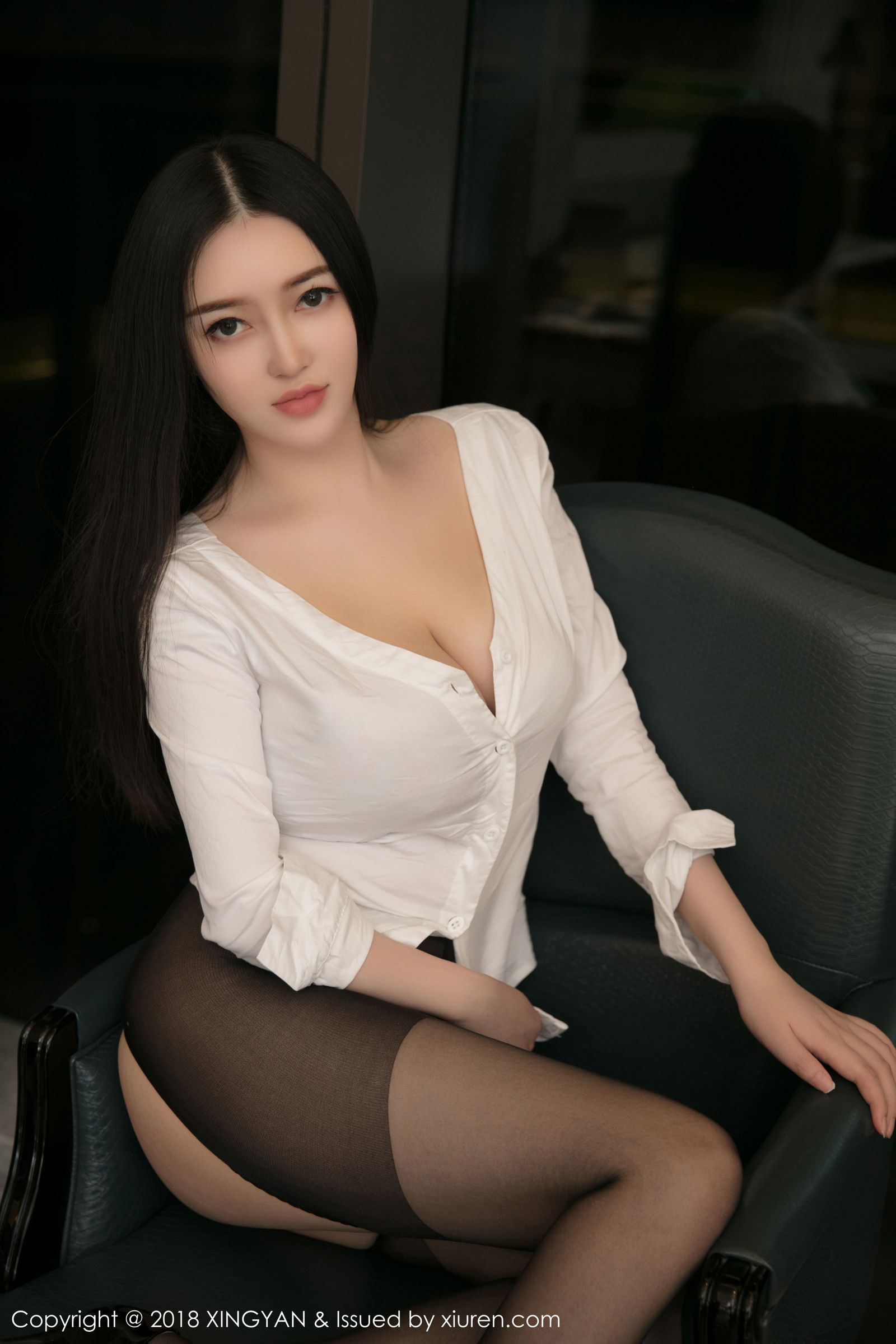 性感女神恩一 白衬衫与黑丝