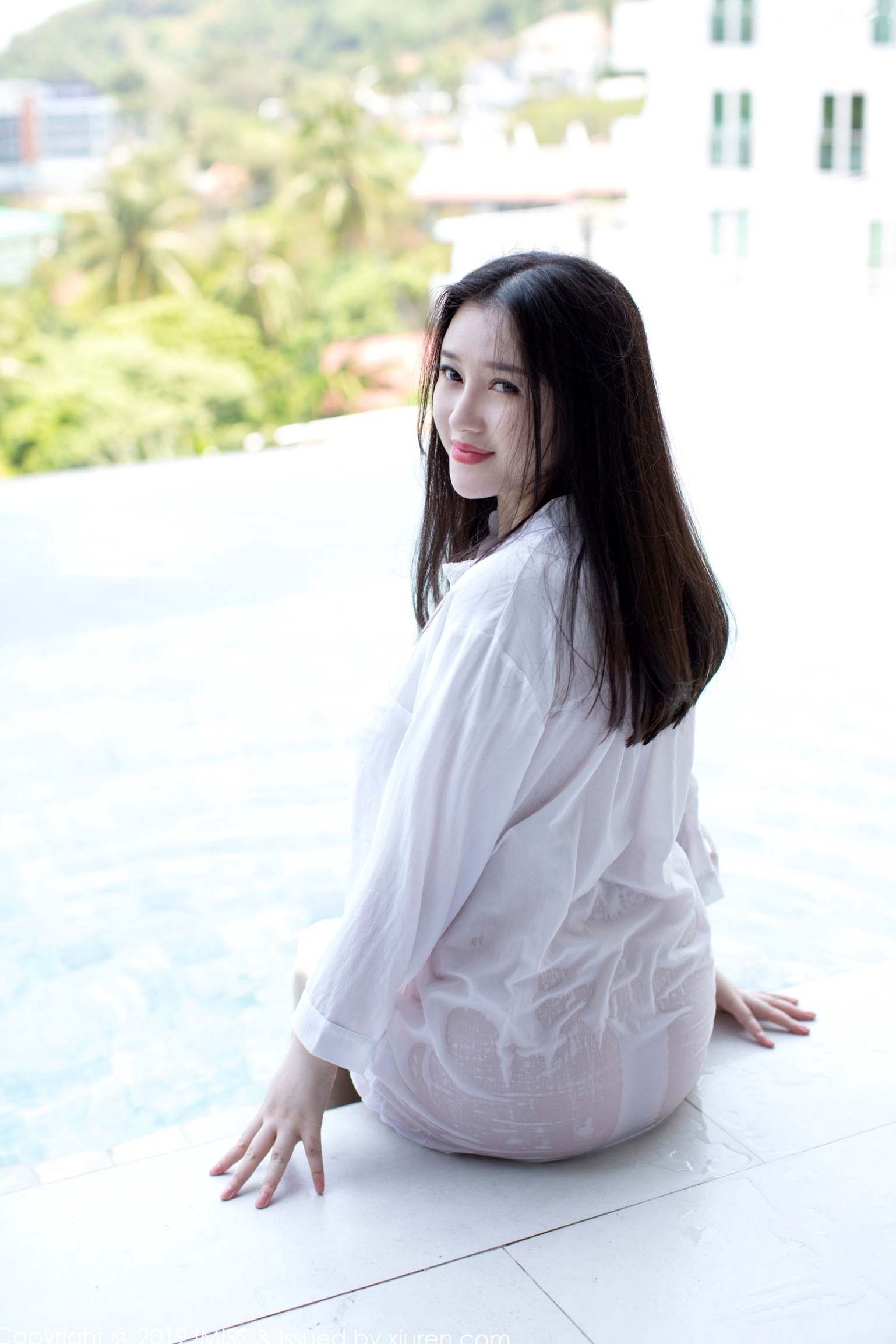 Gallery - IMiss爱蜜社 - Honey Club  恩一：普吉岛泳池白衬衣湿身真空写真，室内性感黑丝诱惑，大尺度御姐私房照爱蜜社 - Honey Club 性感湿身泳池大尺度 恩一女神私房照_秀色女神 - image 28