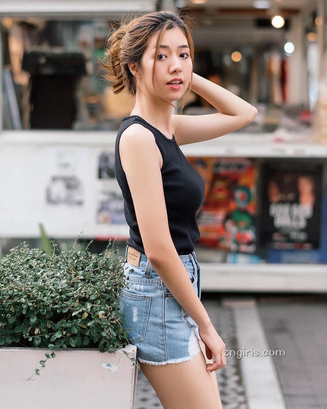 泰国网红美女Mean 甜美可人模特儿