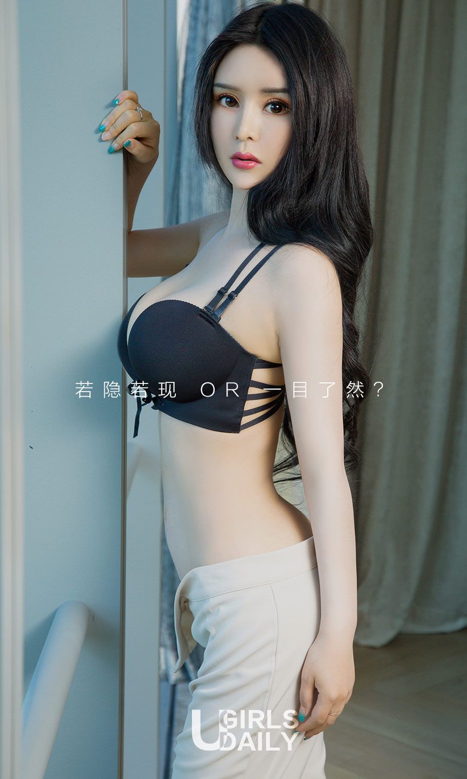冷艳美人安可可 紧身长裙高开叉
