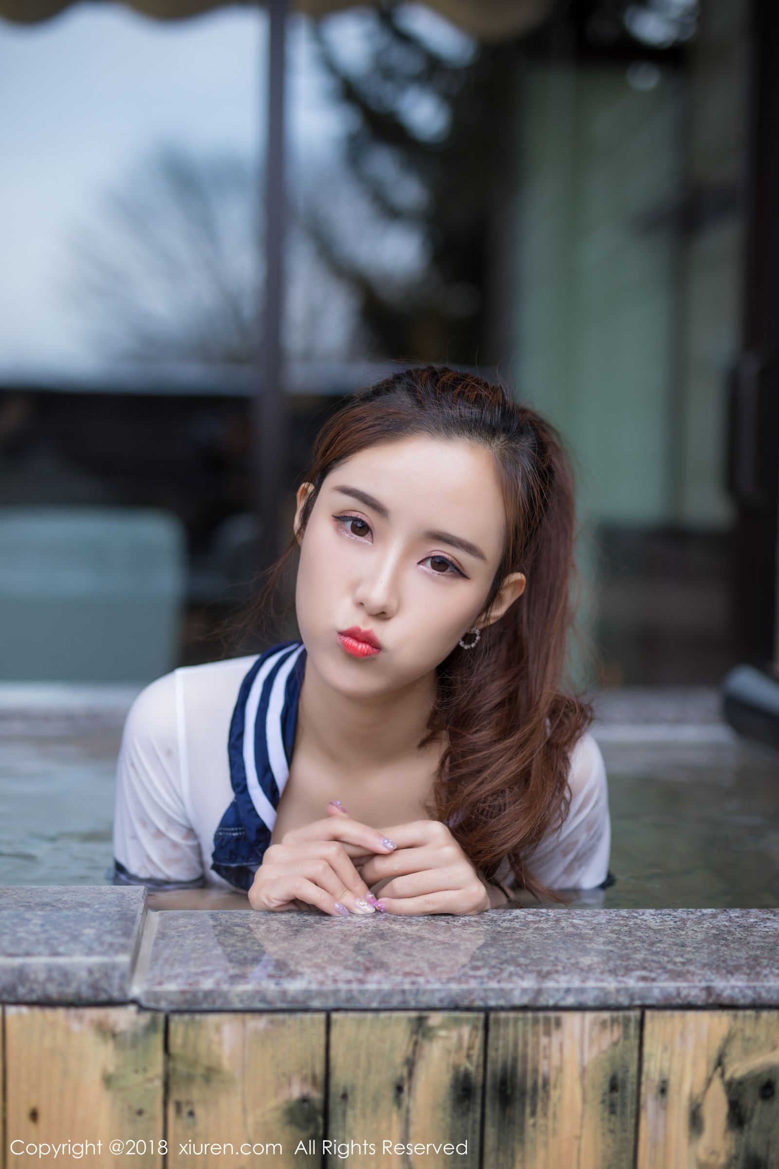 丽质美女猫宝 水手服温泉湿身