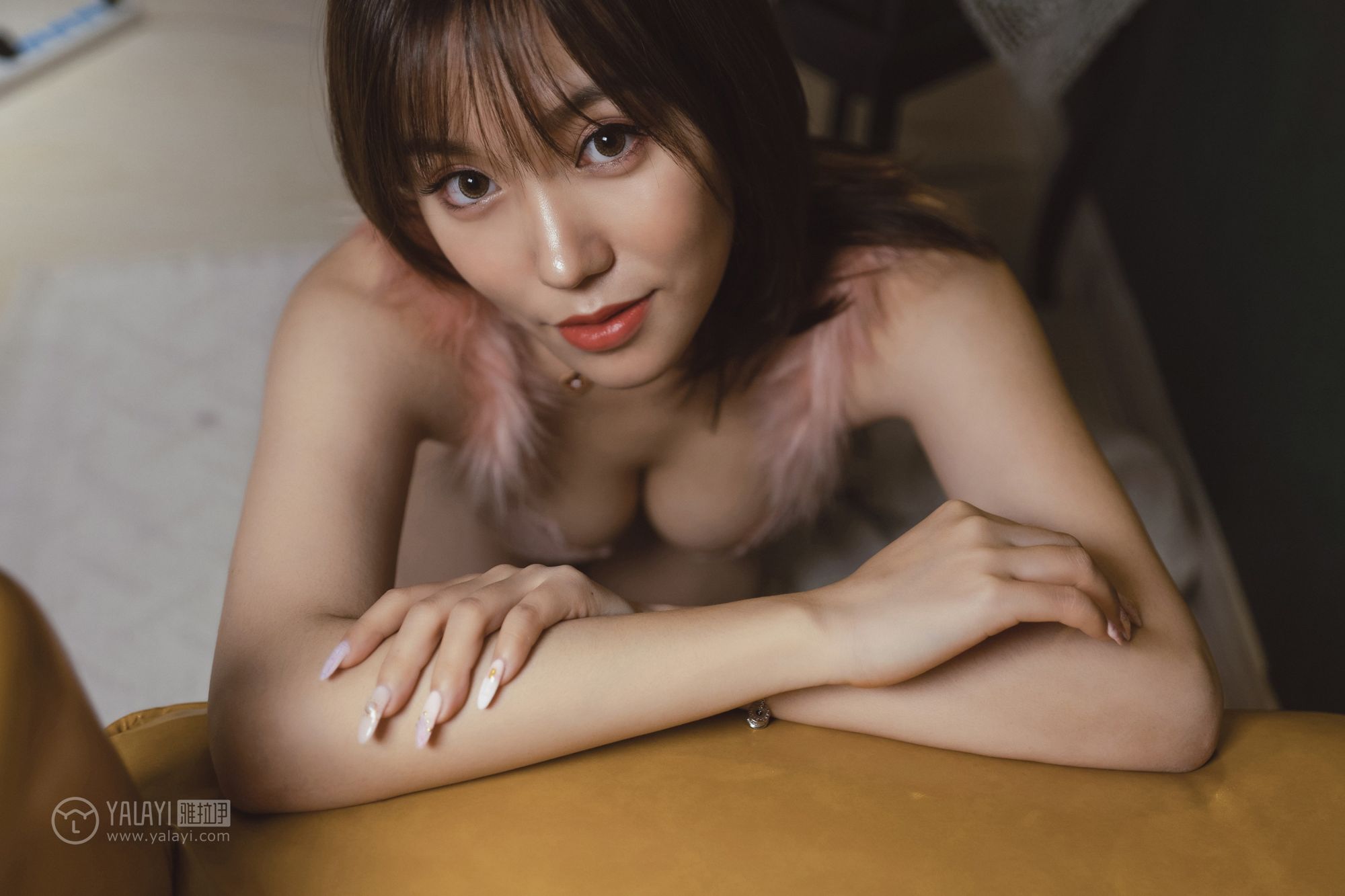 [YALAYI雅拉伊]高清写真图2018.12.07 No.139 花样年华 陈奕菲