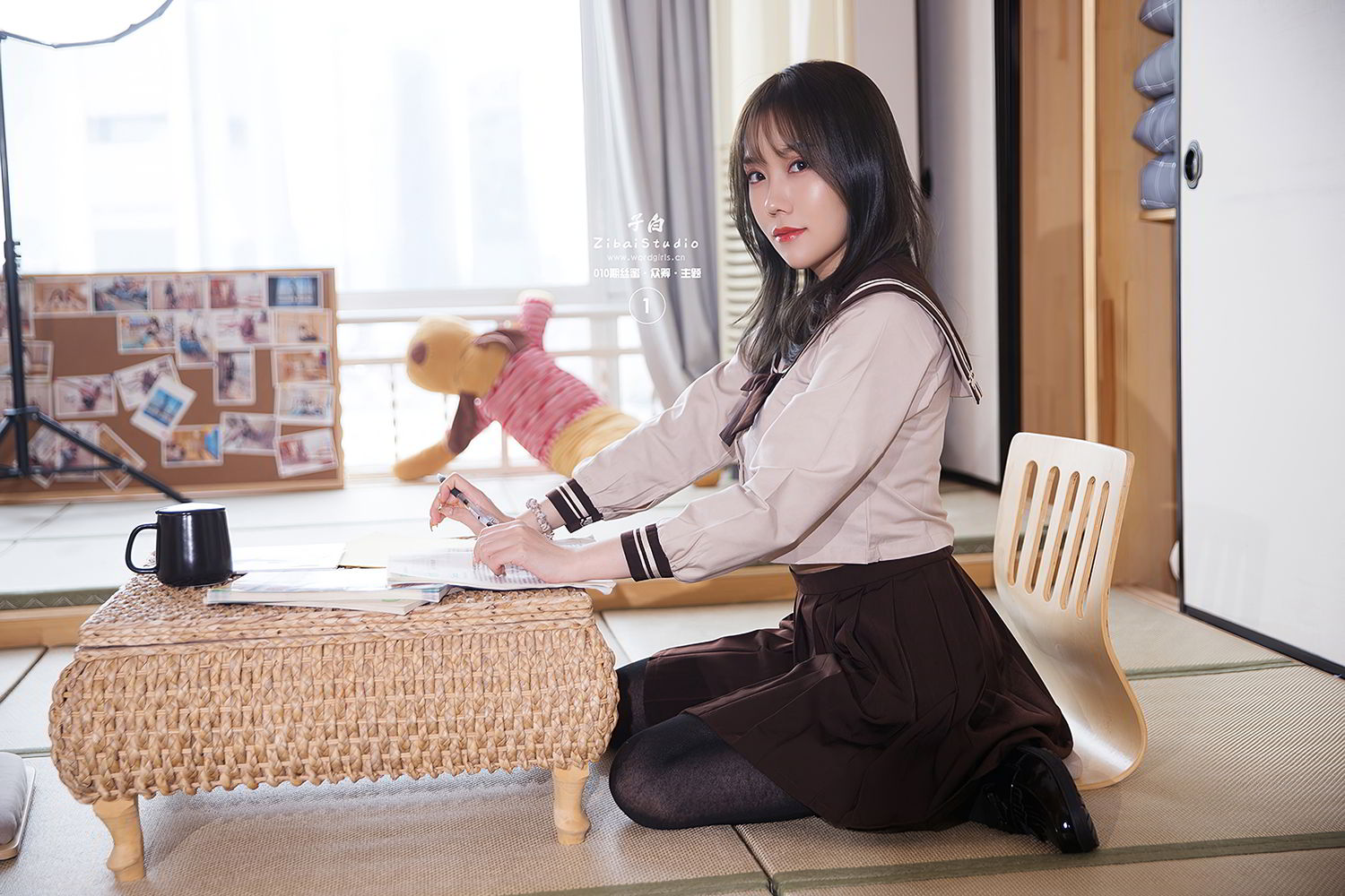 [TouTiao头条女神]高清写真图 蜜丝系列028期 邻家小学妹 陈亦菲