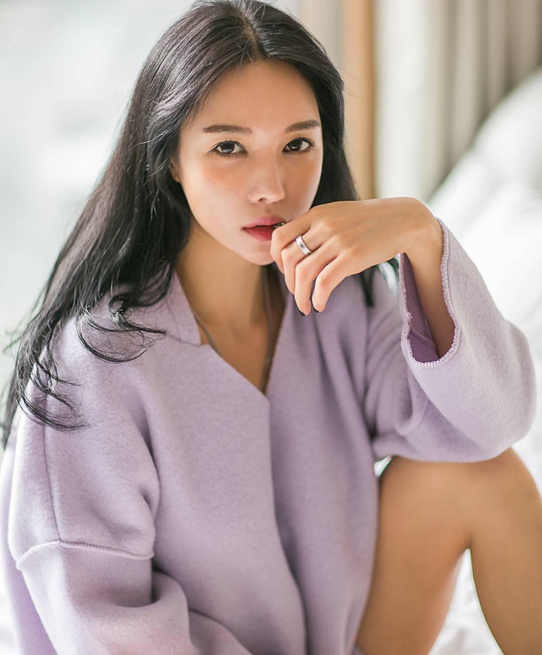이채하- 南韩正妹比基尼春光乍泄