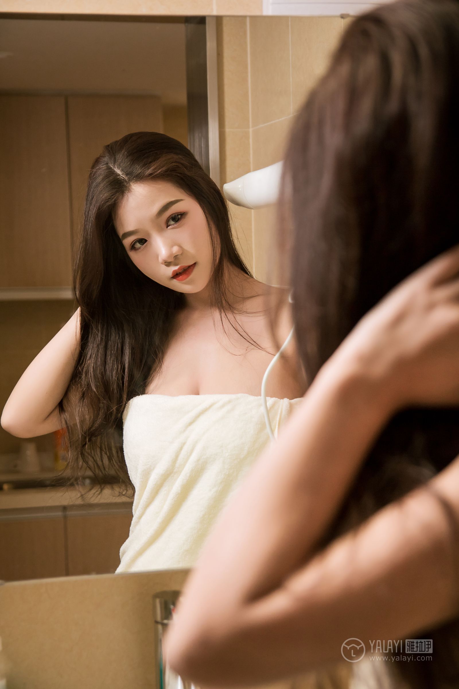 [YALAYI雅拉伊]高清写真图 2019.06.10 Vol.304 裹着它 慧儿