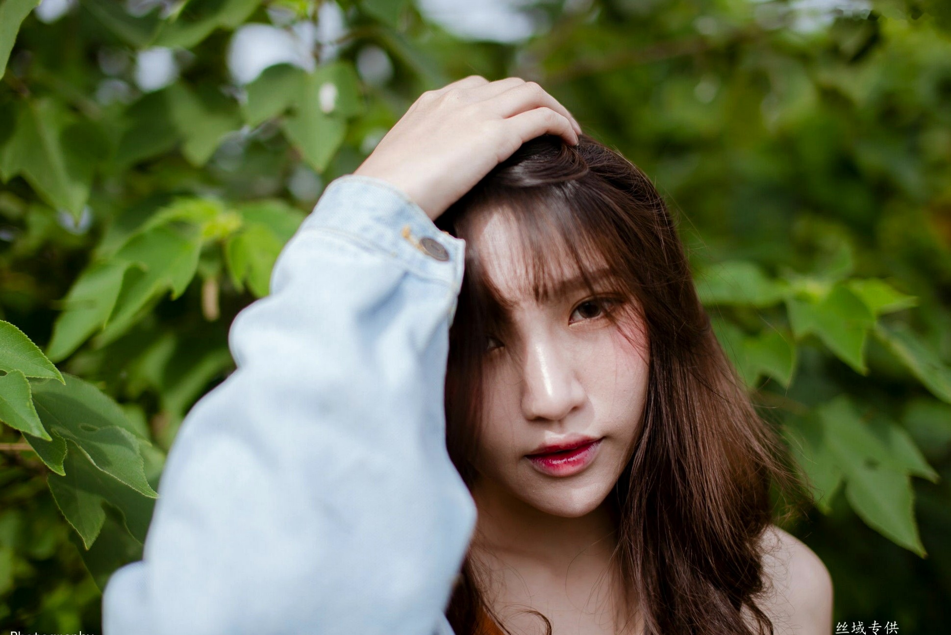 Gallery - 台湾正妹比比儿《小清新外拍》户外街拍写真集，展现邻家女孩纯美气质与动人魅力台湾清新户外街拍治愈系 比比儿女神私房照_秀色女神 - image 12