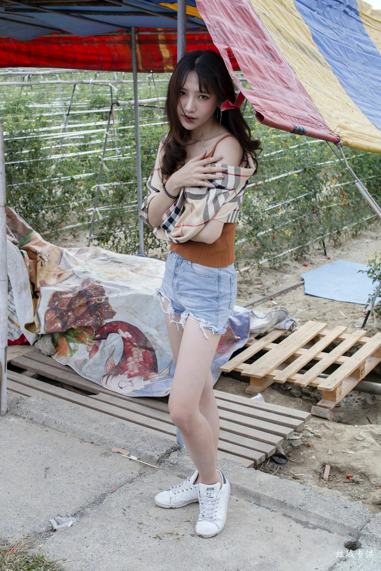 Gallery - 台湾正妹比比儿《小清新外拍》户外街拍写真集，展现邻家女孩纯美气质与动人魅力台湾清新户外街拍治愈系 比比儿女神私房照_秀色女神 - image 39