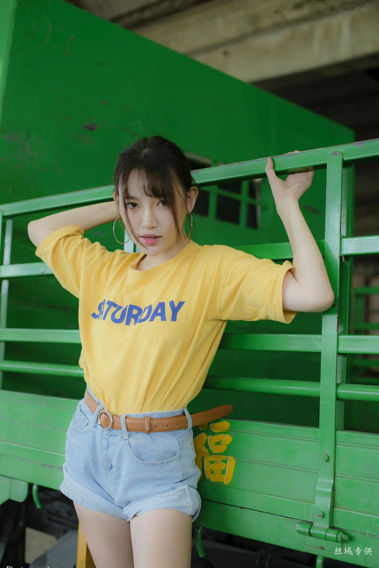 Gallery - 台湾正妹比比儿《小清新外拍》户外街拍写真集，展现邻家女孩纯美气质与动人魅力台湾清新户外街拍治愈系 比比儿女神私房照_秀色女神 - image 59