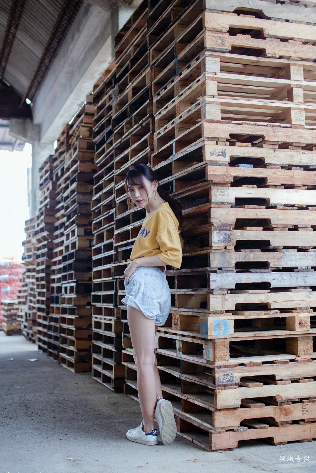 Gallery - 台湾正妹比比儿《小清新外拍》户外街拍写真集，展现邻家女孩纯美气质与动人魅力台湾清新户外街拍治愈系 比比儿女神私房照_秀色女神 - image 62