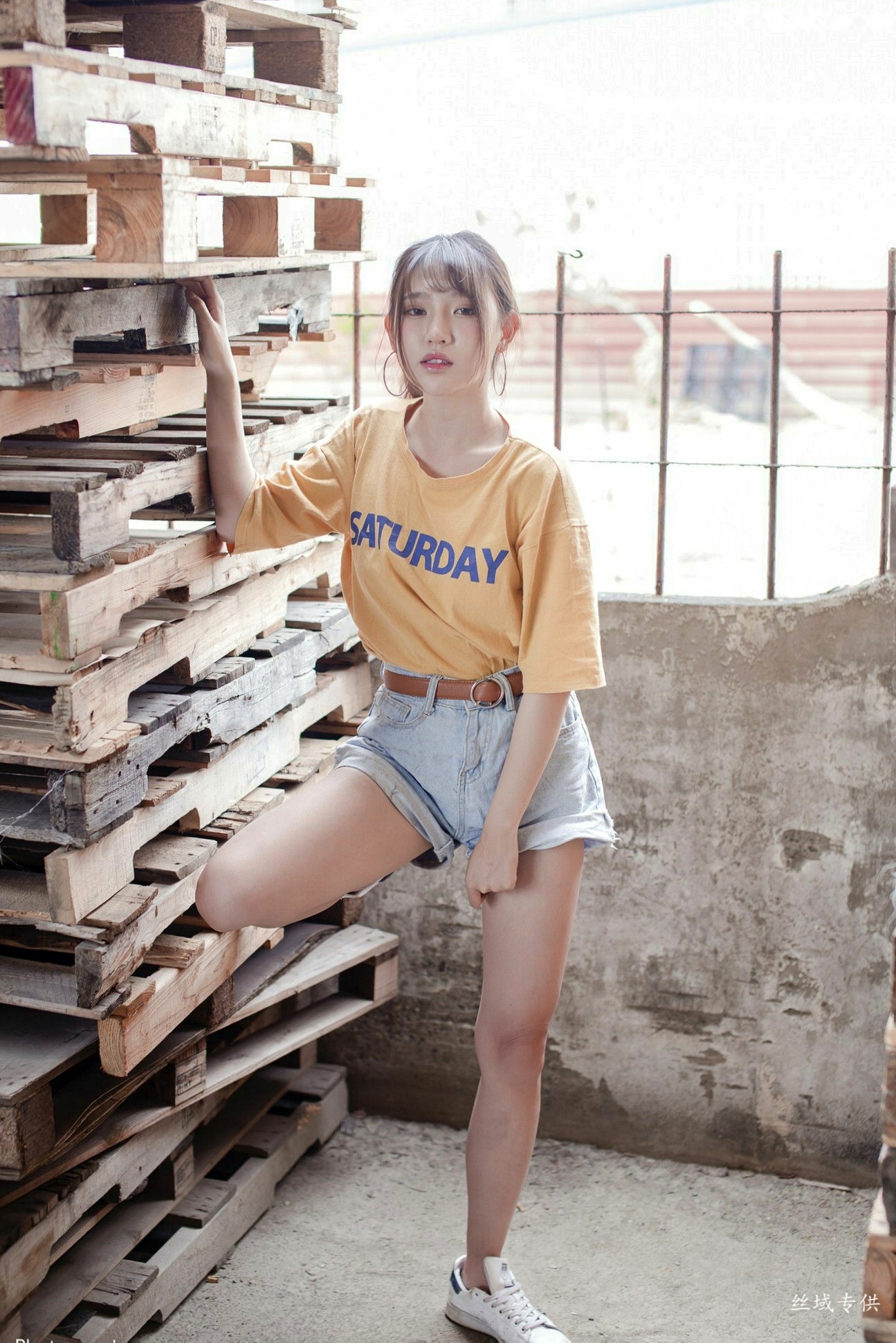 Gallery - 台湾正妹比比儿《小清新外拍》户外街拍写真集，展现邻家女孩纯美气质与动人魅力台湾清新户外街拍治愈系 比比儿女神私房照_秀色女神 - image 65