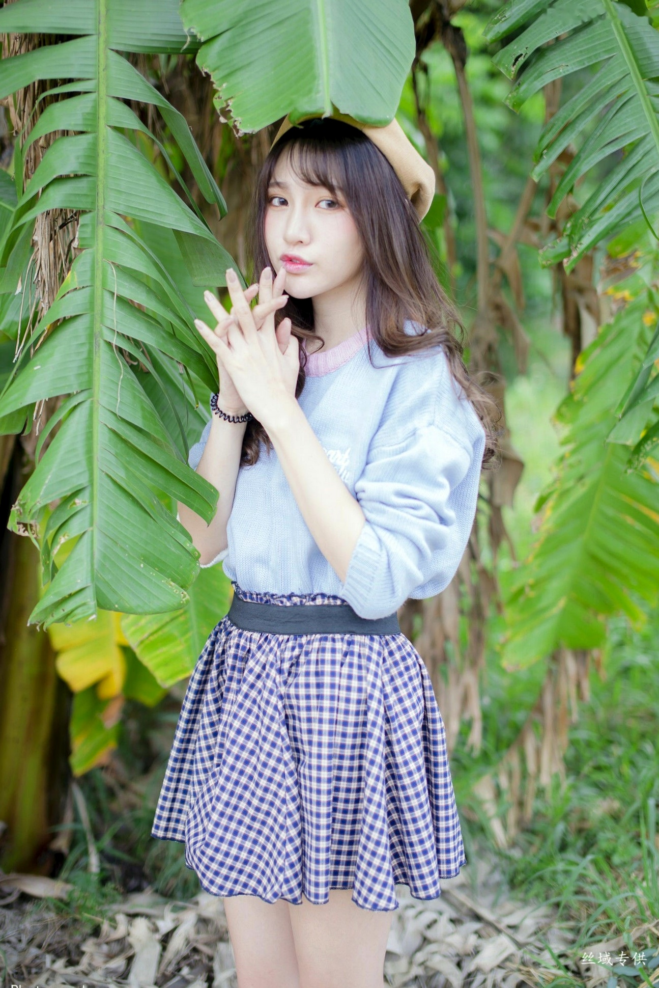 Gallery - 台湾正妹比比儿《小清新外拍》户外街拍写真集，展现邻家女孩纯美气质与动人魅力台湾清新户外街拍治愈系 比比儿女神私房照_秀色女神 - image 100