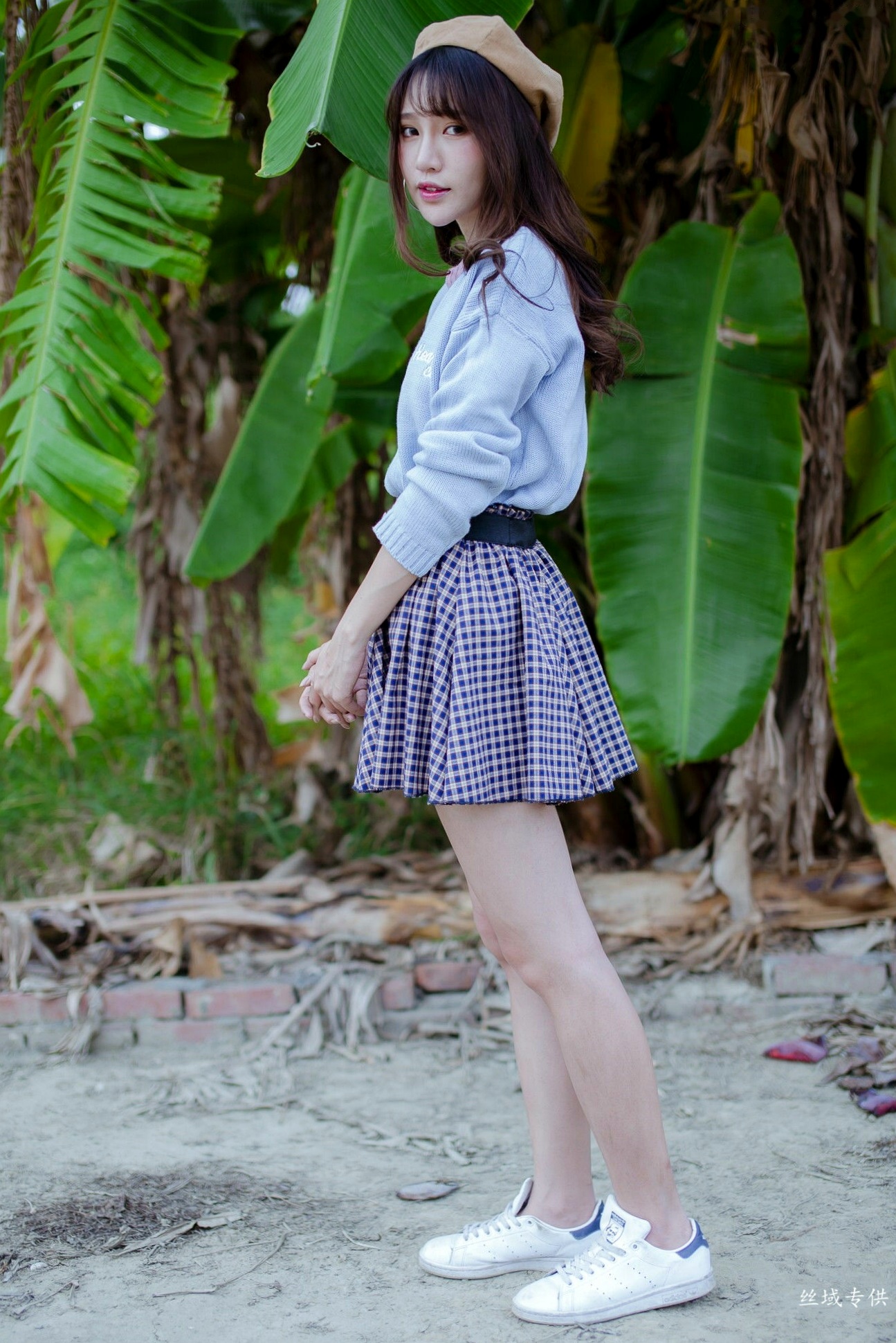 Gallery - 台湾正妹比比儿《小清新外拍》户外街拍写真集，展现邻家女孩纯美气质与动人魅力台湾清新户外街拍治愈系 比比儿女神私房照_秀色女神 - image 113
