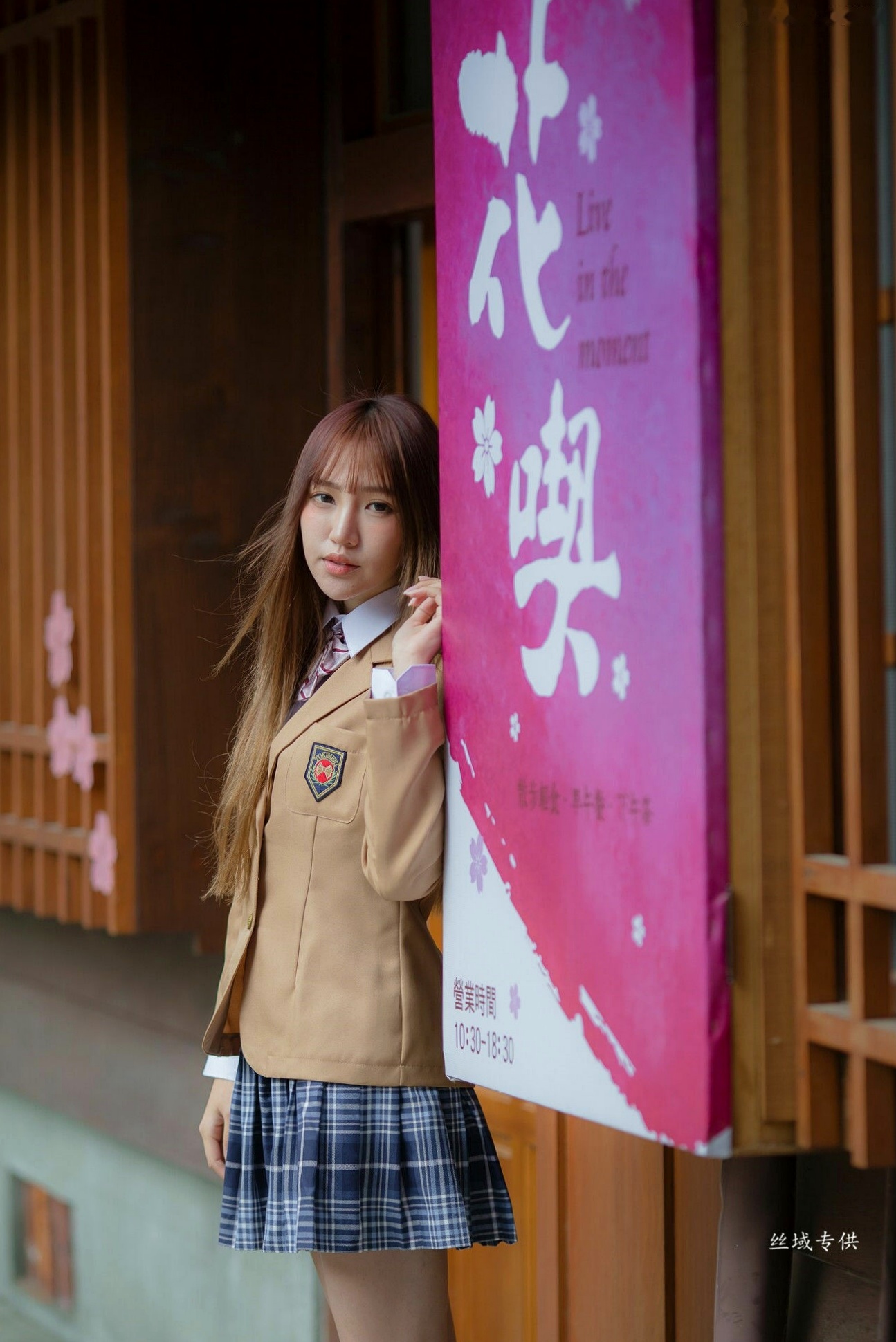 Gallery - 台湾美少女比比儿《清新学妹》青春校服街拍写真集，演绎日系校园风，尽显女神清纯气质[47P]台湾清新校服街拍美腿 比比儿女神私房照_秀色女神 - image 25