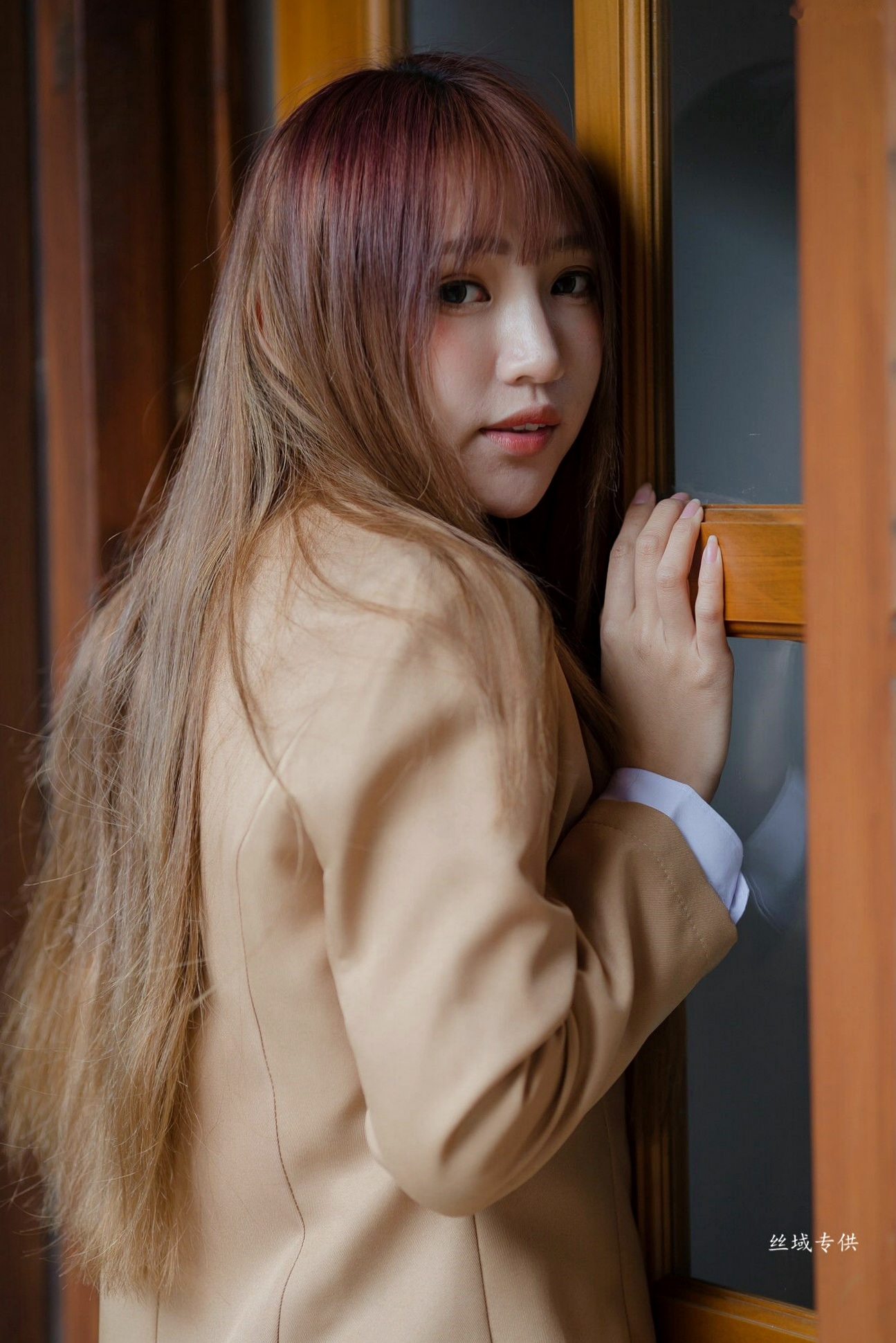 Gallery - 台湾美少女比比儿《清新学妹》青春校服街拍写真集，演绎日系校园风，尽显女神清纯气质[47P]台湾清新校服街拍美腿 比比儿女神私房照_秀色女神 - image 27