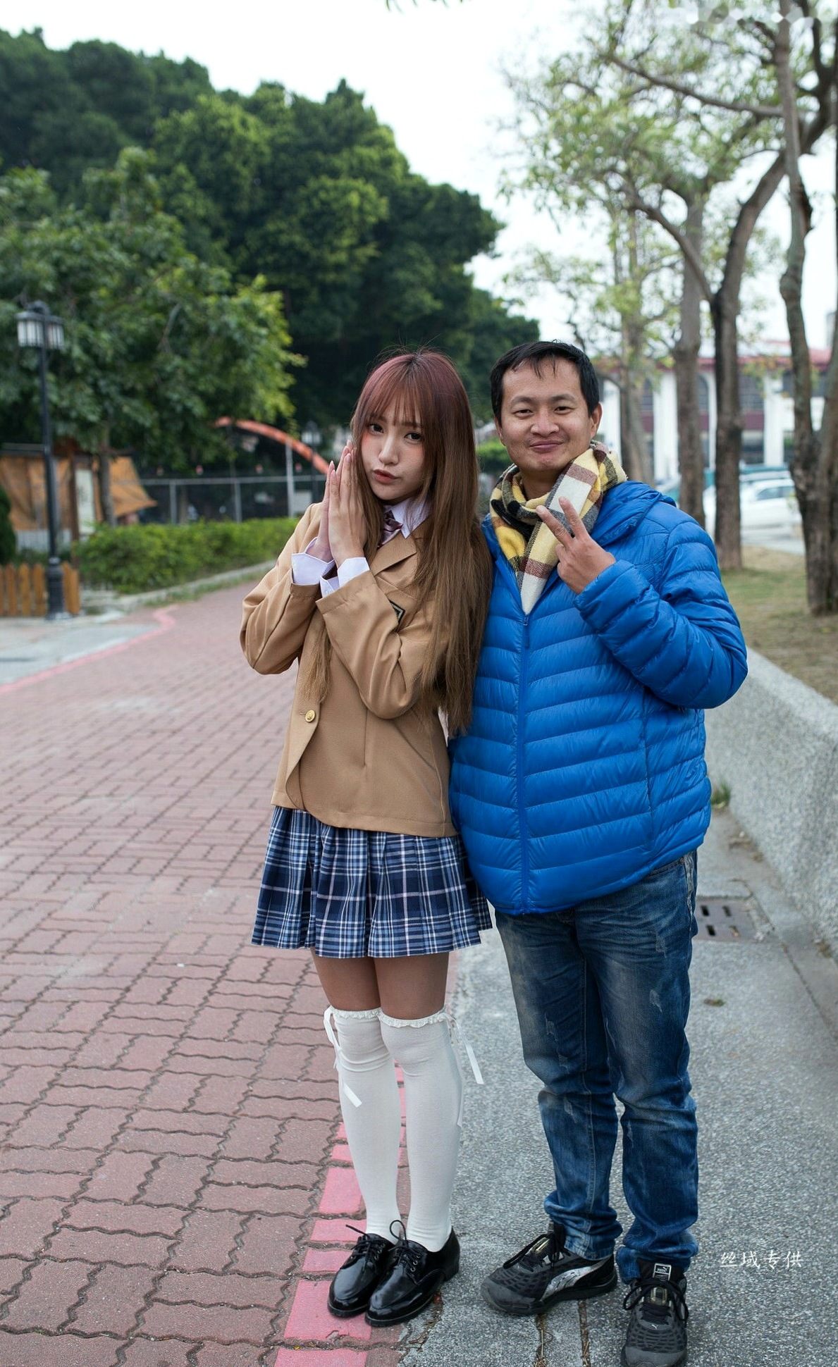 Gallery - 台湾美少女比比儿《清新学妹》青春校服街拍写真集，演绎日系校园风，尽显女神清纯气质[47P]台湾清新校服街拍美腿 比比儿女神私房照_秀色女神 - image 45