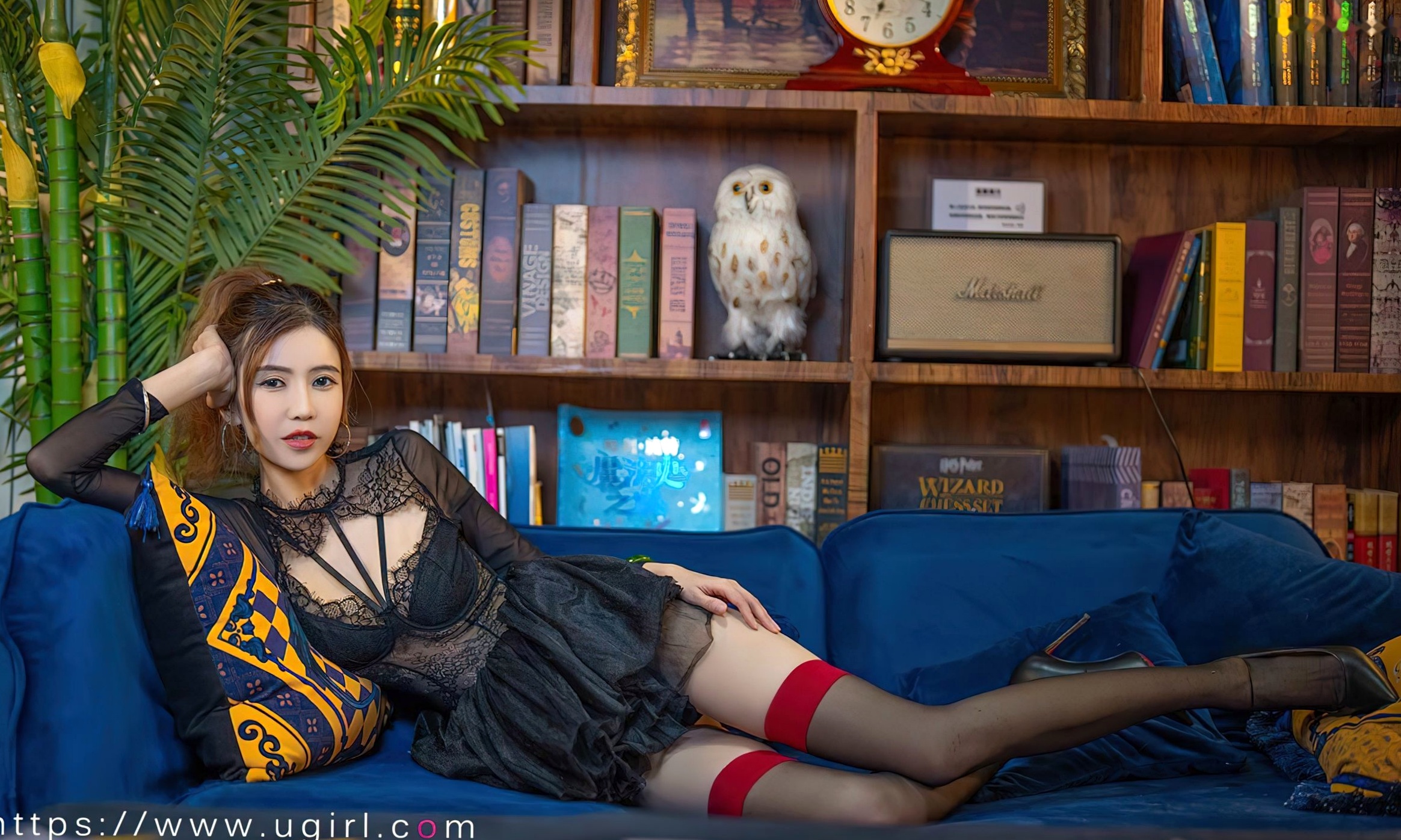 Gallery - UGirlsApp尤果圈 - Chiness Model 爱尤物 - Love Beauty -2793-田小燕《无限回响》黑色蕾丝私房写真，气质女神深邃诱惑，红边丝袜美腿尽显性感风情爱尤物 - Love Beauty 性感诱惑丝袜私房照冷艳 田小燕女神私房照_秀色女神 - image 31