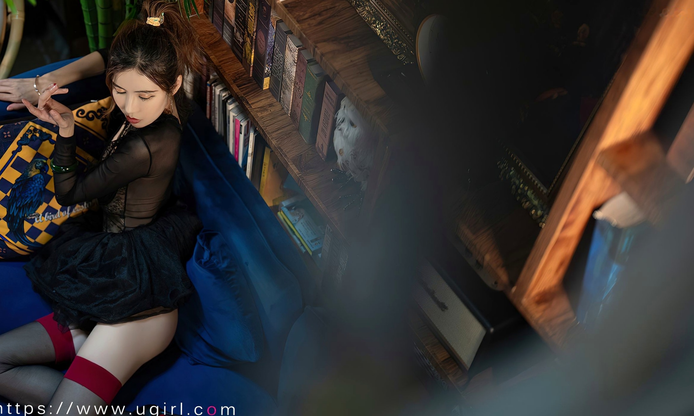Gallery - UGirlsApp尤果圈 - Chiness Model 爱尤物 - Love Beauty -2793-田小燕《无限回响》黑色蕾丝私房写真，气质女神深邃诱惑，红边丝袜美腿尽显性感风情爱尤物 - Love Beauty 性感诱惑丝袜私房照冷艳 田小燕女神私房照_秀色女神 - image 32