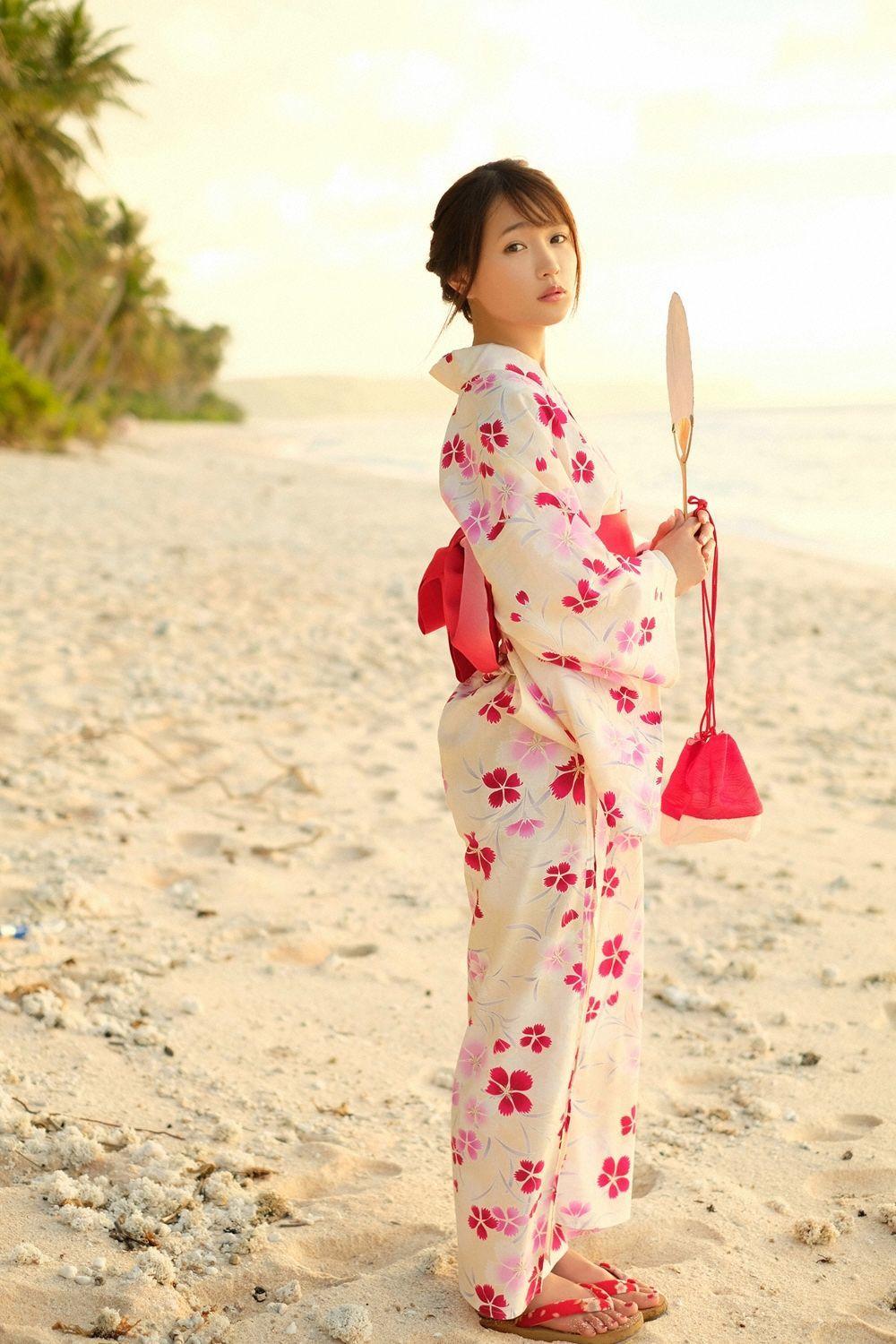 志村理佳- [YS-Web]高清写真图 Vol.805 天然ピュアホワイトボディ