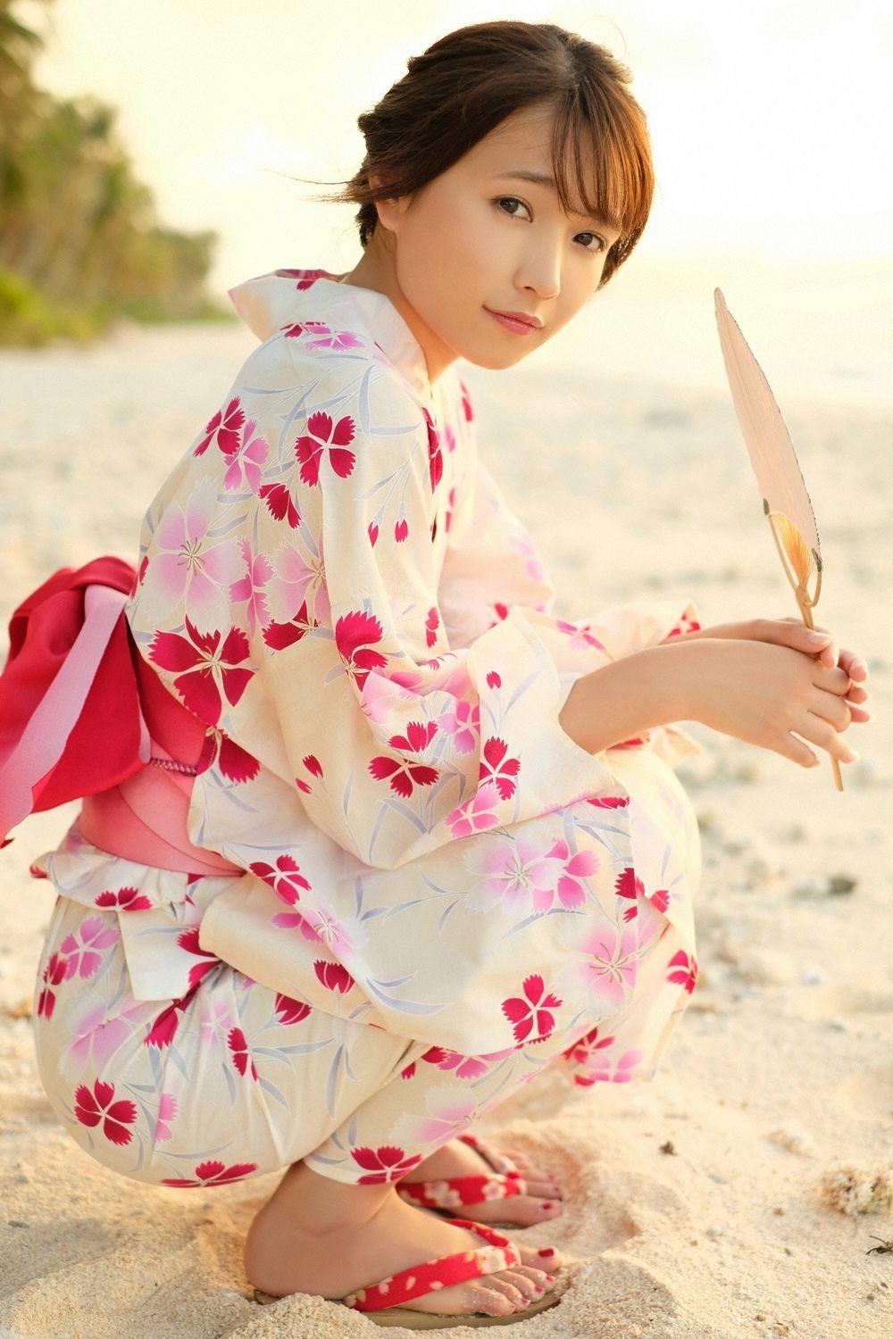 志村理佳- [YS-Web]高清写真图 Vol.805 天然ピュアホワイトボディ